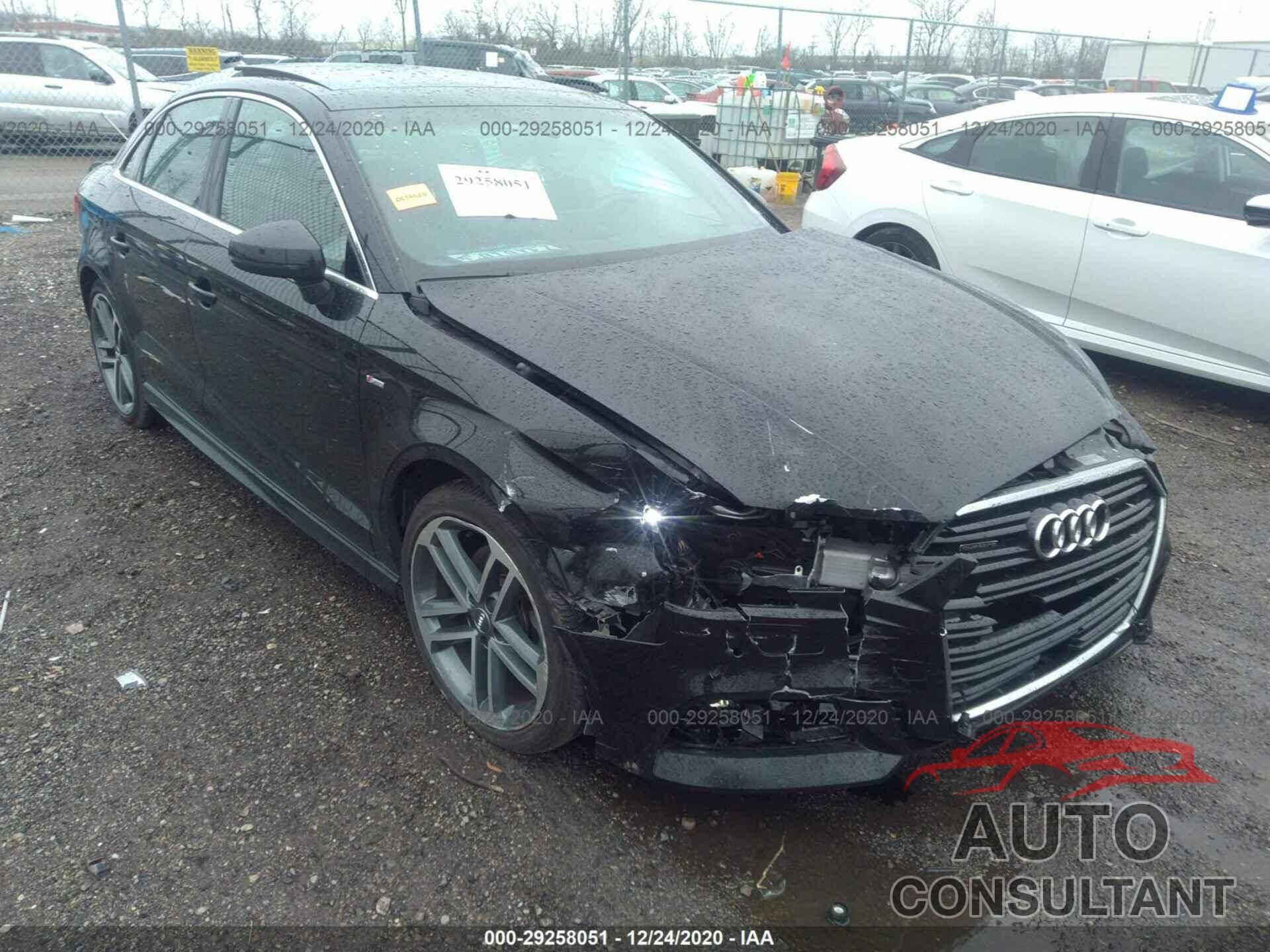 AUDI A3 SEDAN 2018 - WAUJ8GFF7J1013192