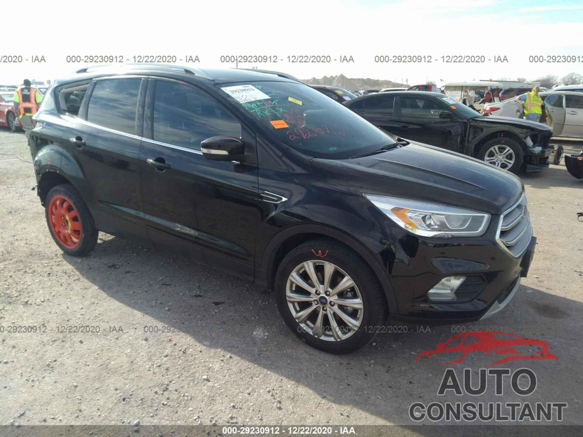 FORD ESCAPE 2017 - 1FMCU0JD8HUE46769