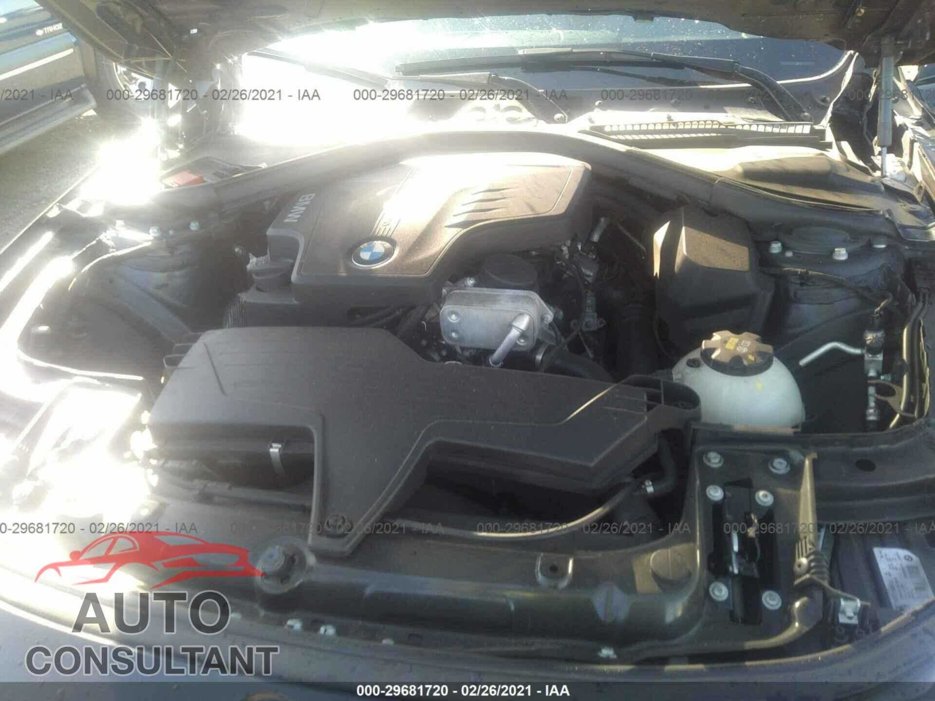 BMW 3 SERIES 2016 - WBA8E9G59GNU27620
