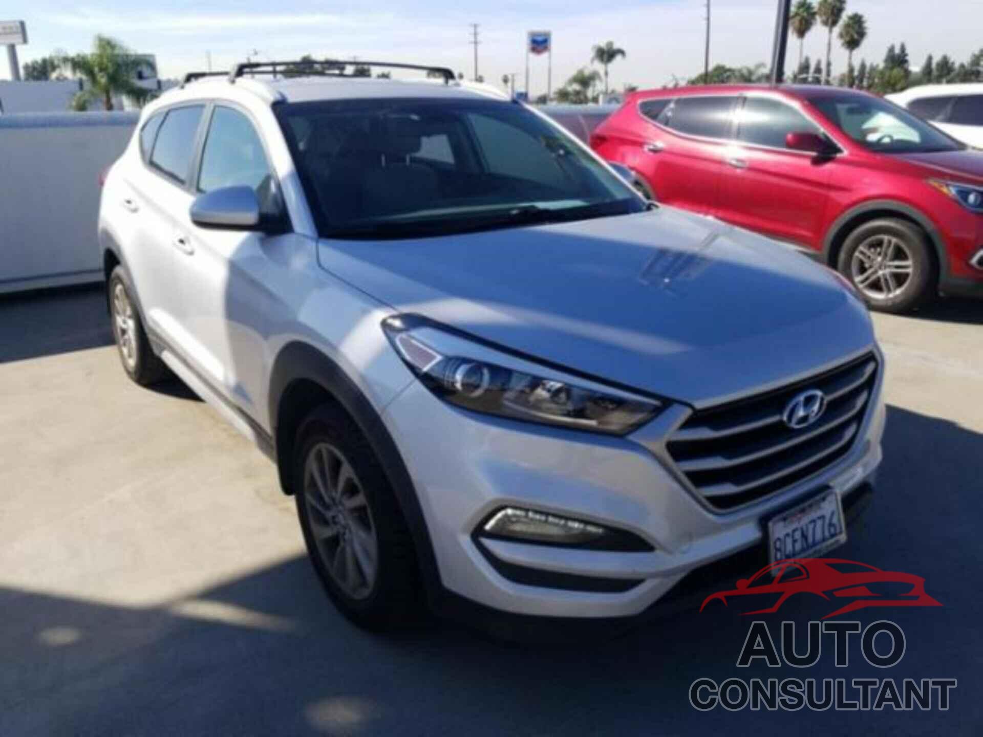 HYUNDAI TUCSON 2017 - KM8J33A4XHU555097