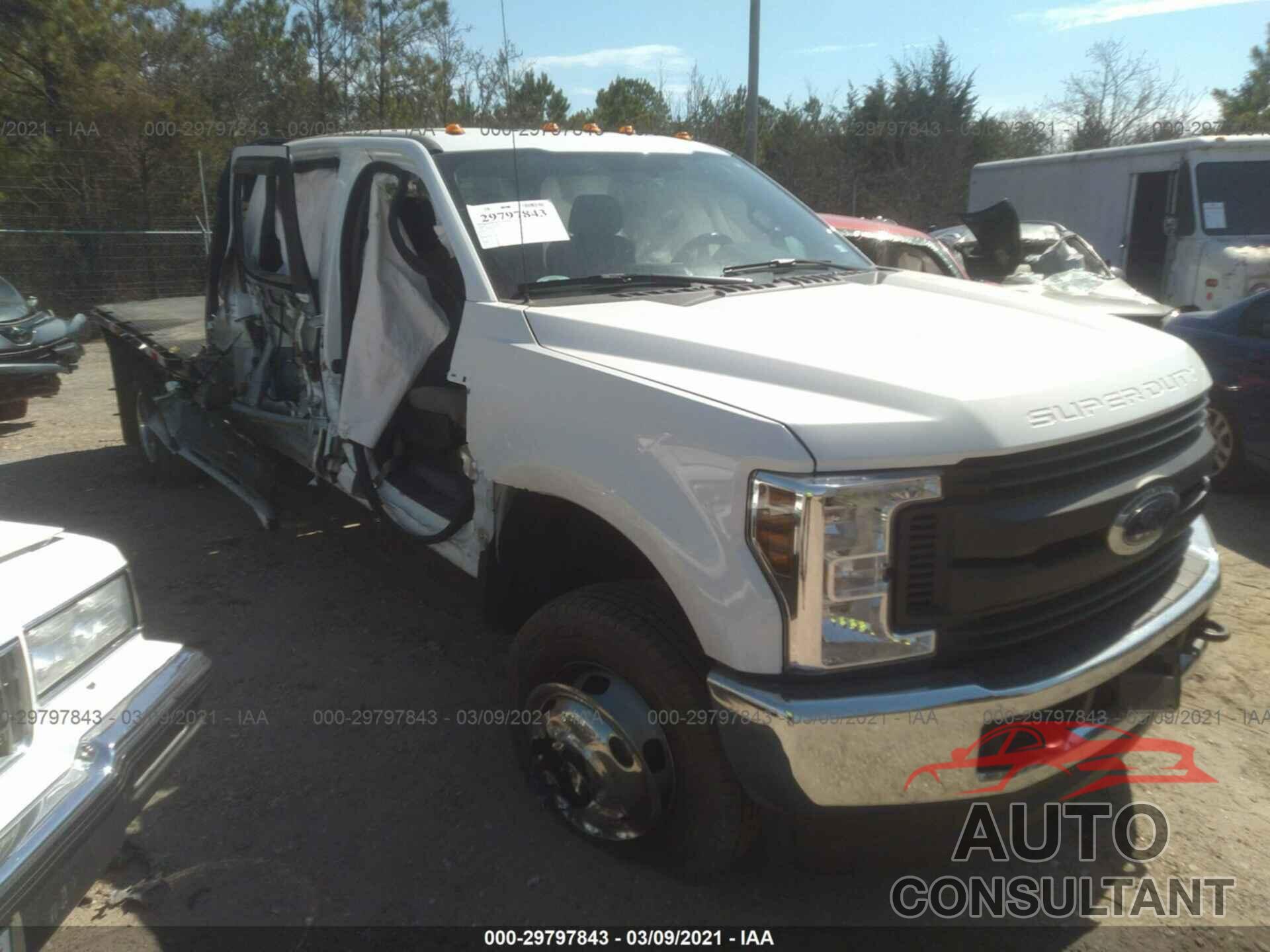 FORD SUPER DUTY F-350 DRW 2019 - 1FD8W3HTXKED03516