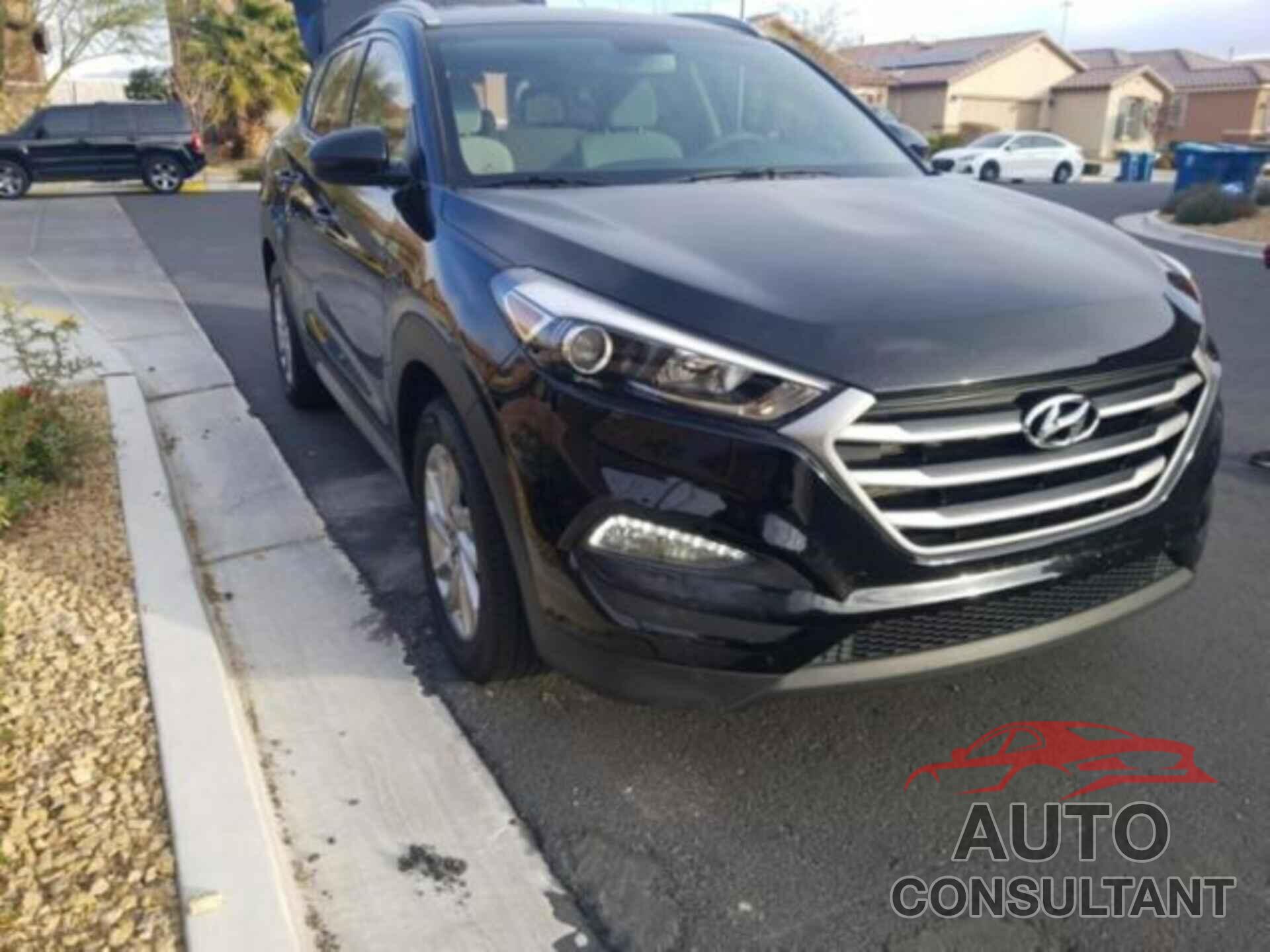 HYUNDAI TUCSON 2017 - KM8J33A48HU582816