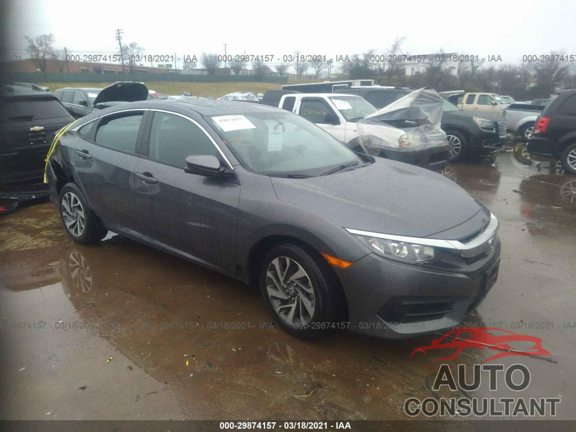 HONDA CIVIC SEDAN 2018 - 2HGFC2F79JH584849