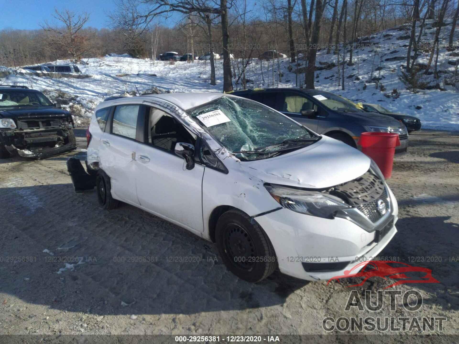 NISSAN VERSA NOTE 2018 - 3N1CE2CP8JL356500