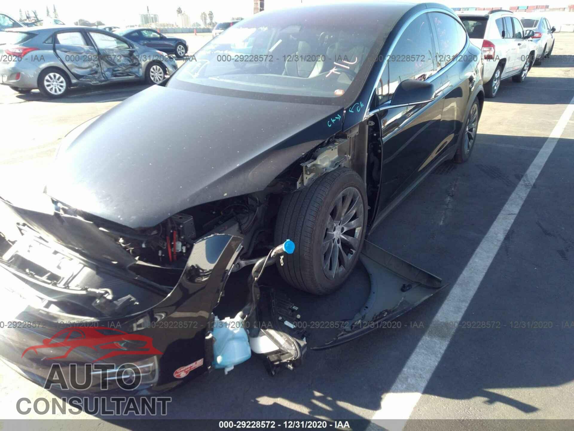 TESLA MODEL X 2017 - 5YJXCAE27HF051238