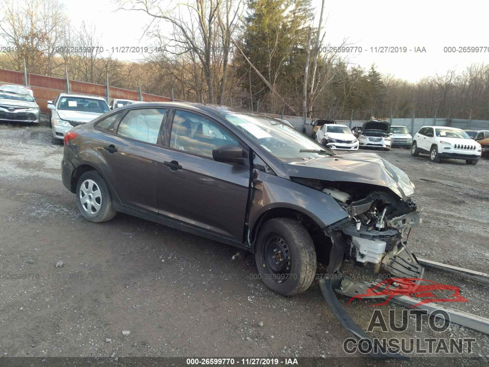 FORD FOCUS 2018 - 1FADP3E29JL277762