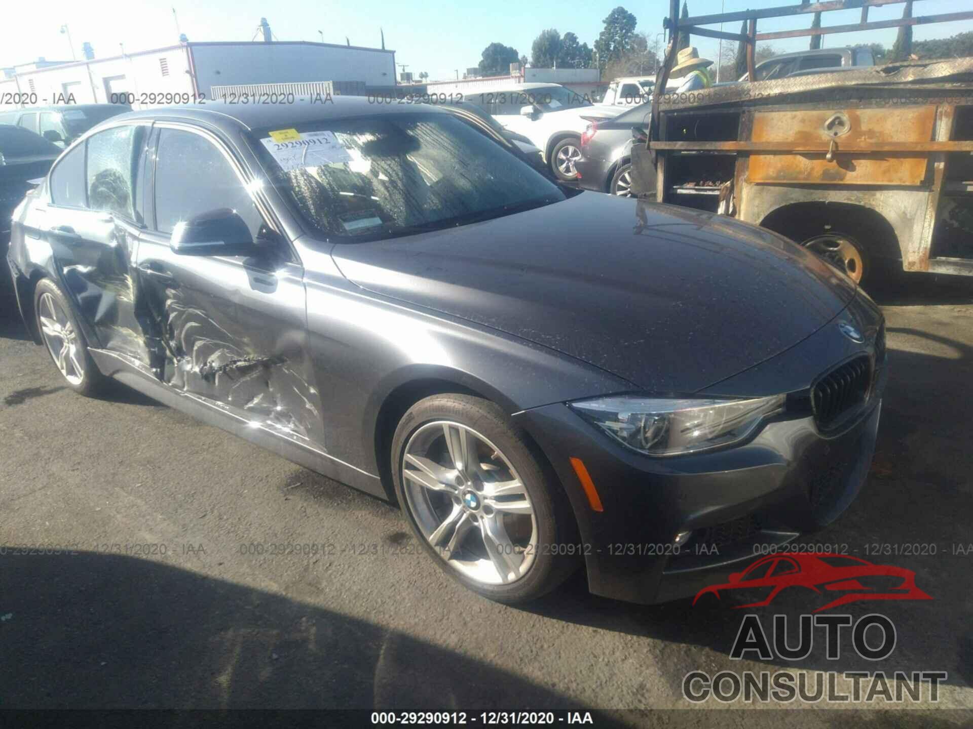 BMW 3 SERIES 2018 - WBA8B9G56JNU98600