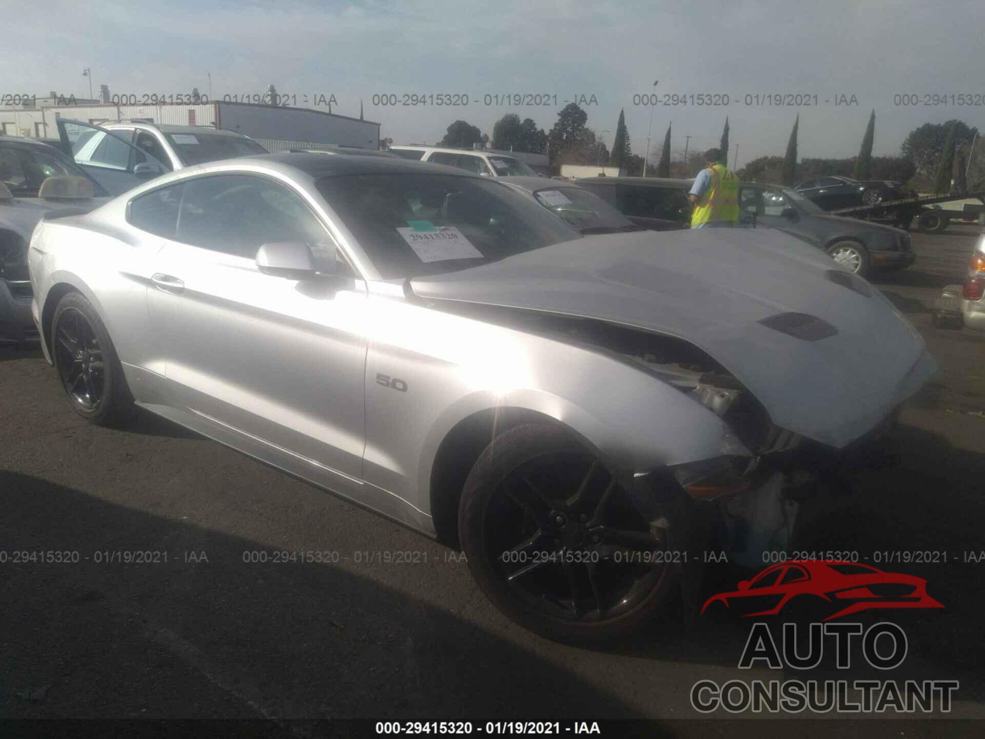 FORD MUSTANG 2018 - 1FA6P8CF2J5136418
