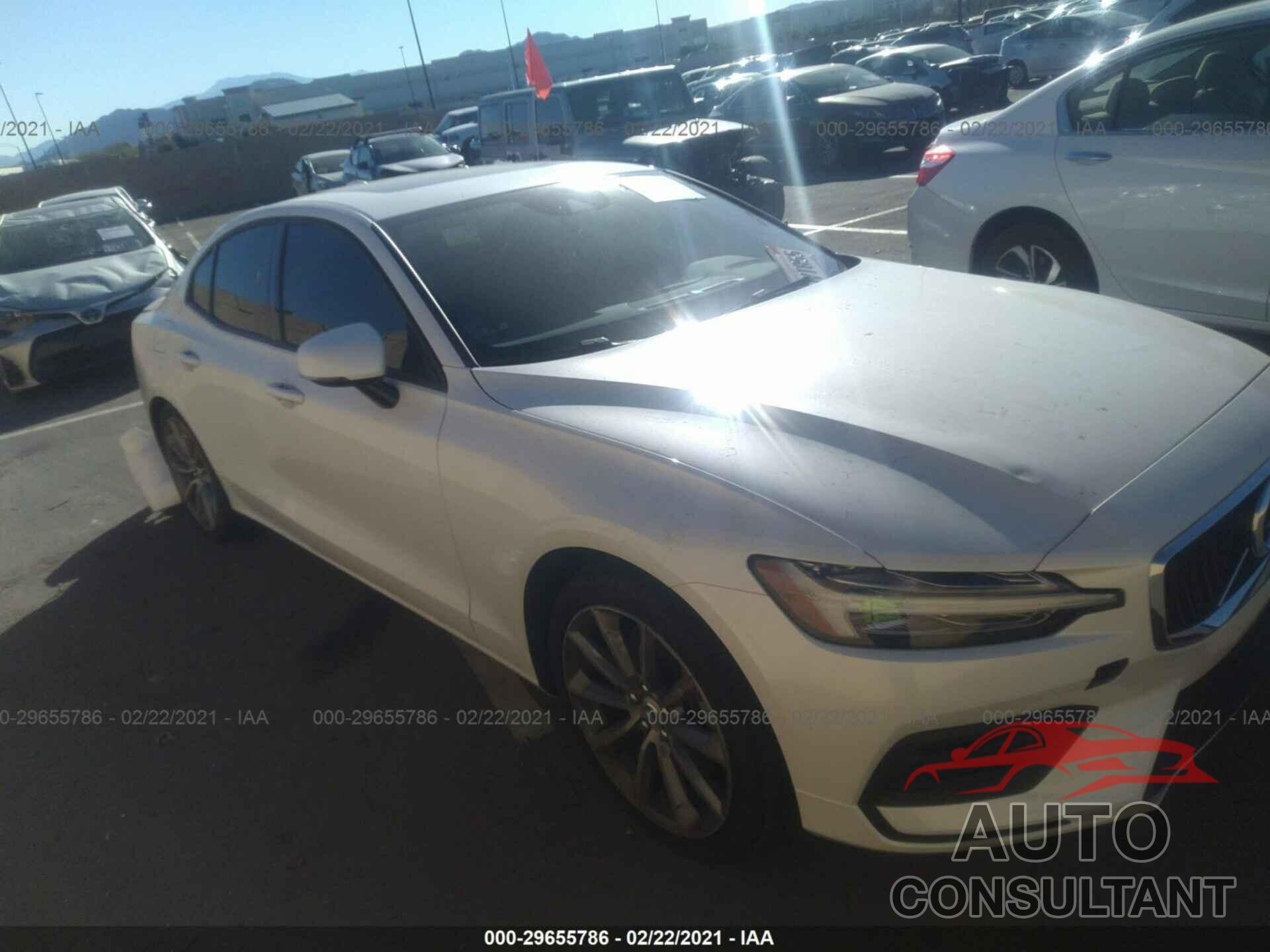 VOLVO S60 2019 - 7JR102FK8KG011090