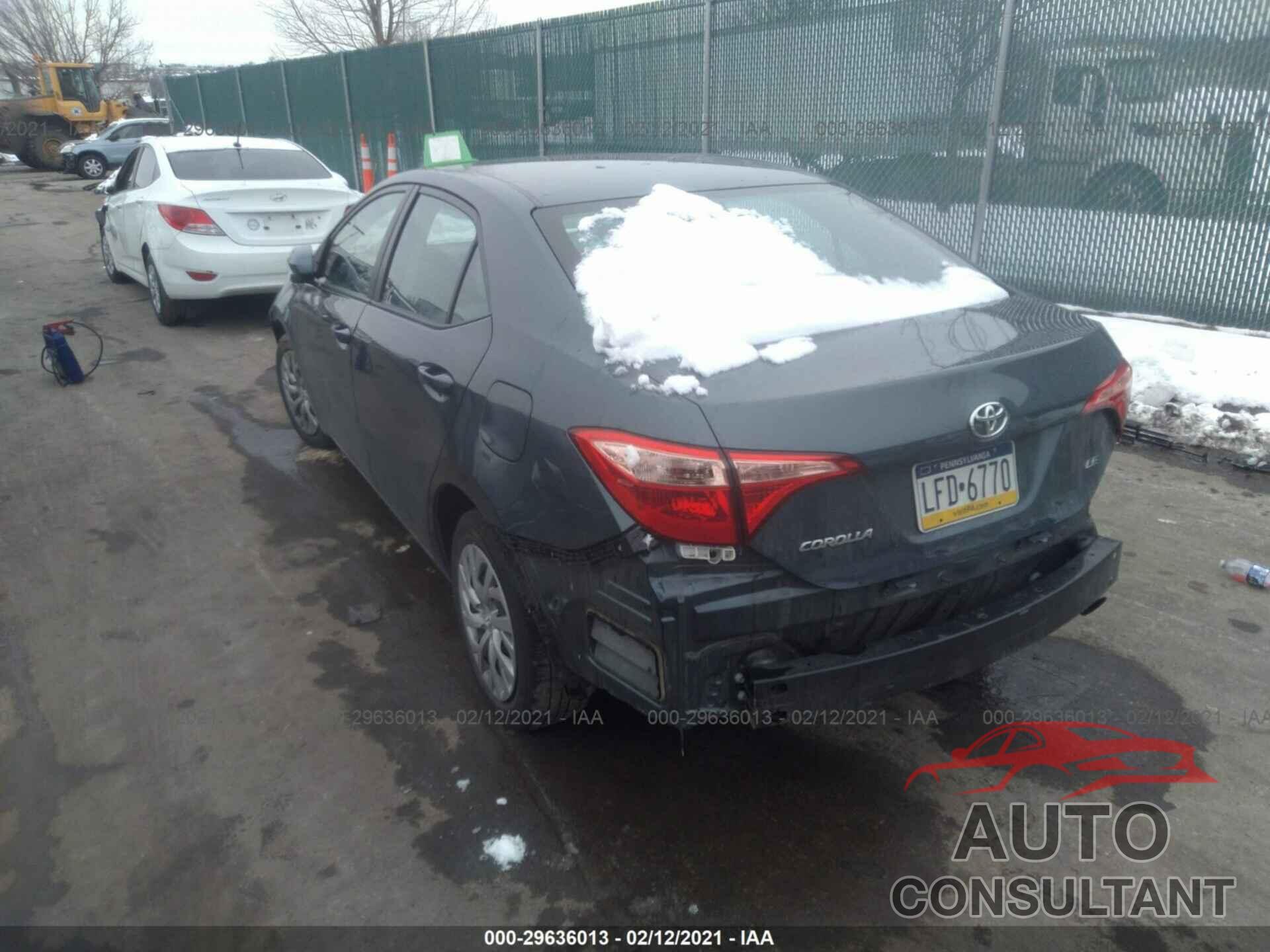 TOYOTA COROLLA 2017 - 2T1BURHE8HC779649