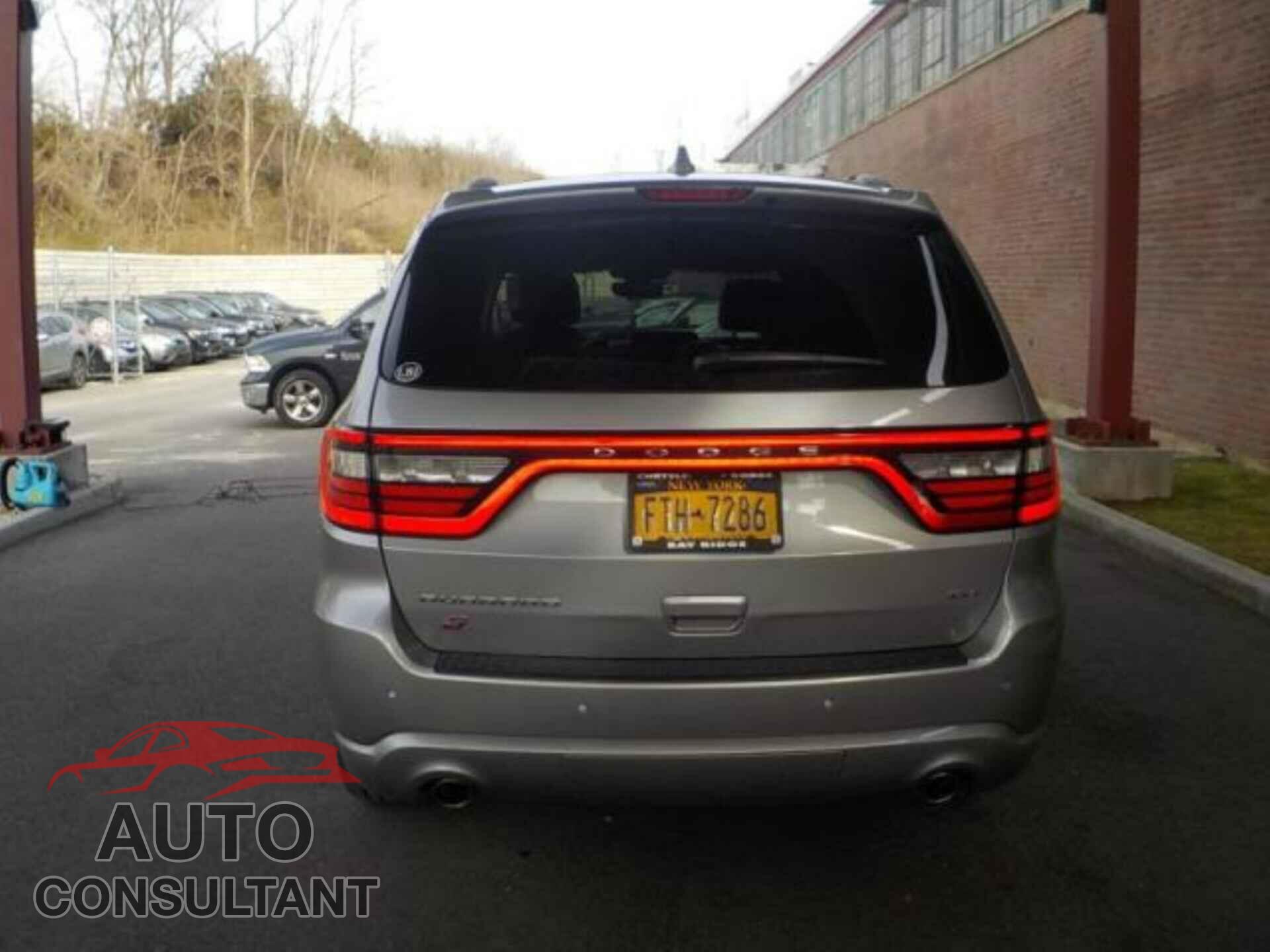 DODGE DURANGO 2018 - 1C4RDJDG0JC209912