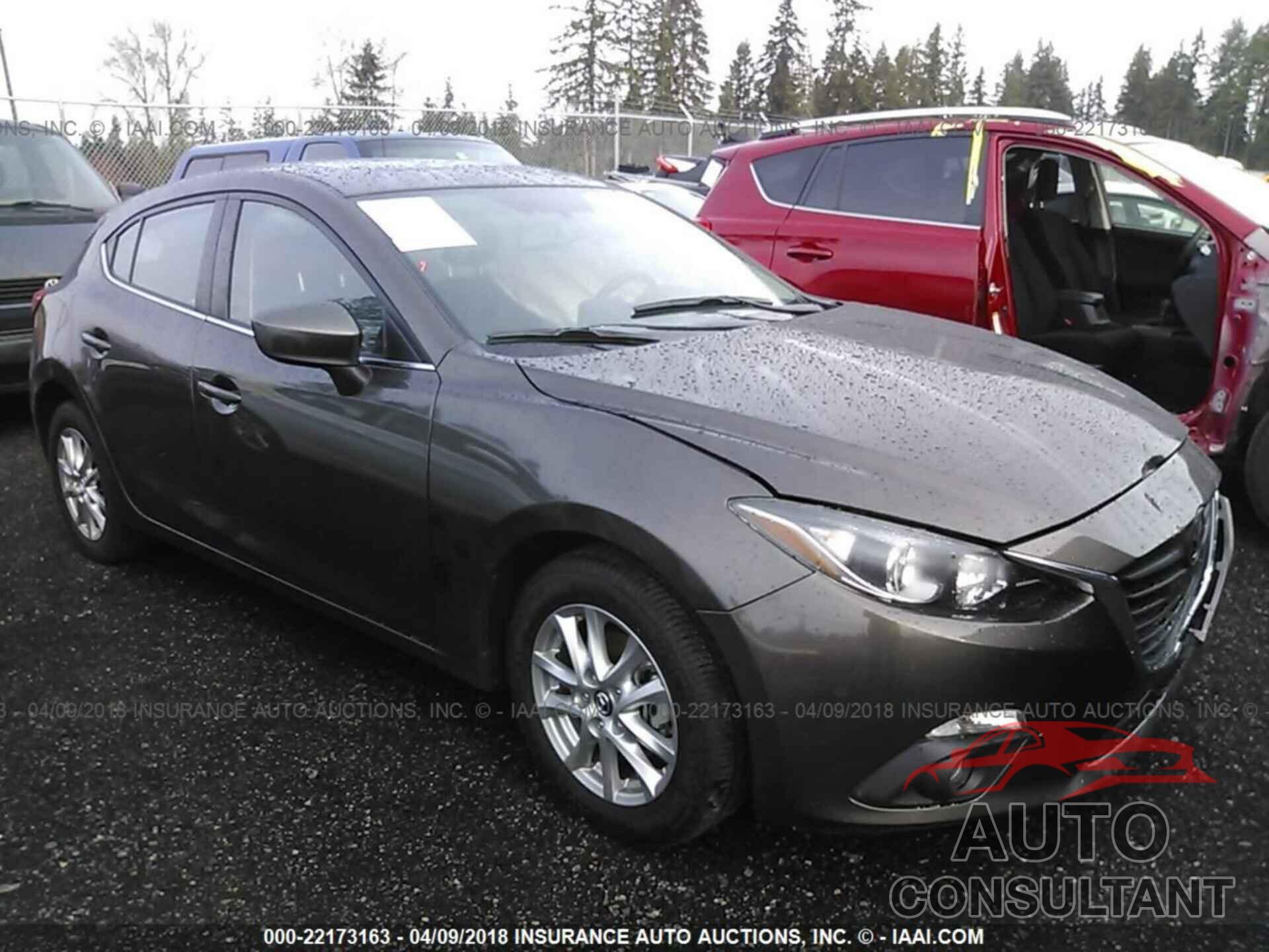 Mazda 3 2016 - JM1BM1M79G1287224