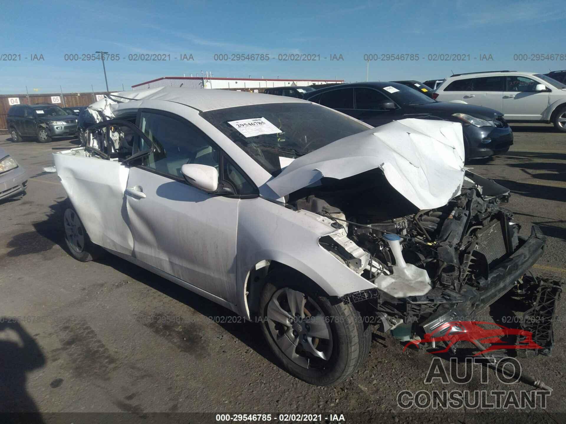 KIA FORTE 2016 - KNAFX4A60G5549272