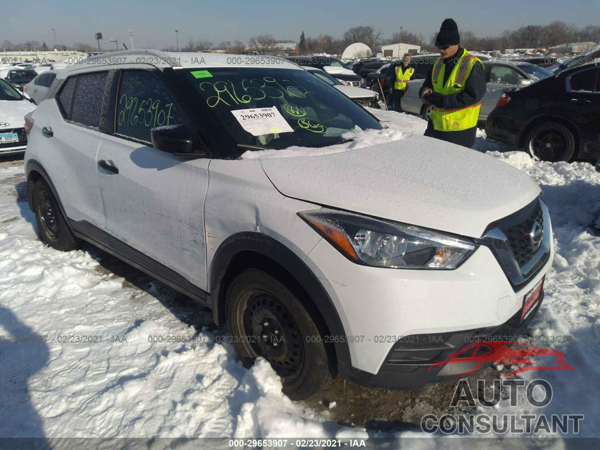 NISSAN KICKS 2018 - 3N1CP5CU4JL535781