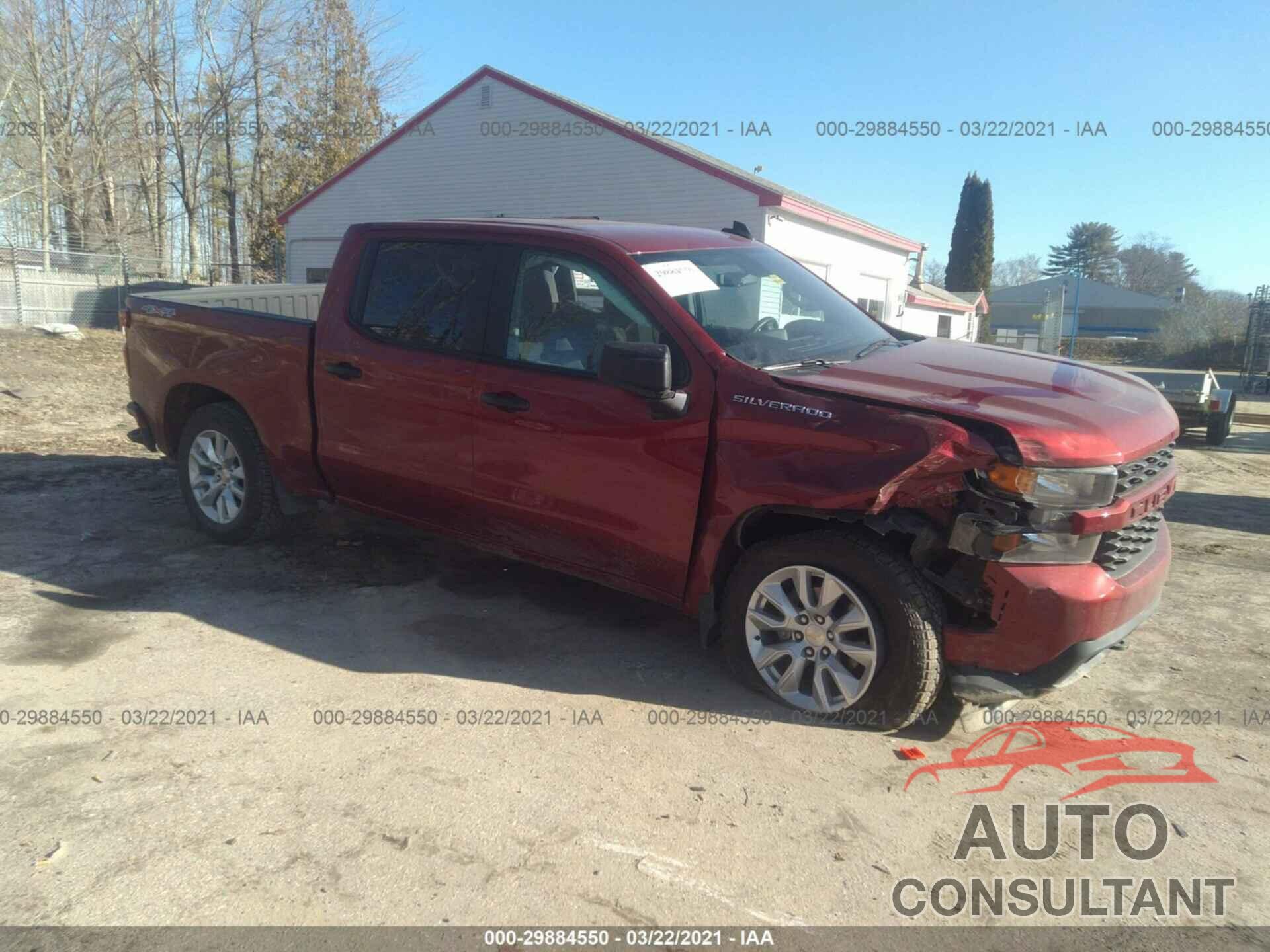 CHEVROLET SILVERADO 1500 2021 - 1GCPYBEK1MZ155042
