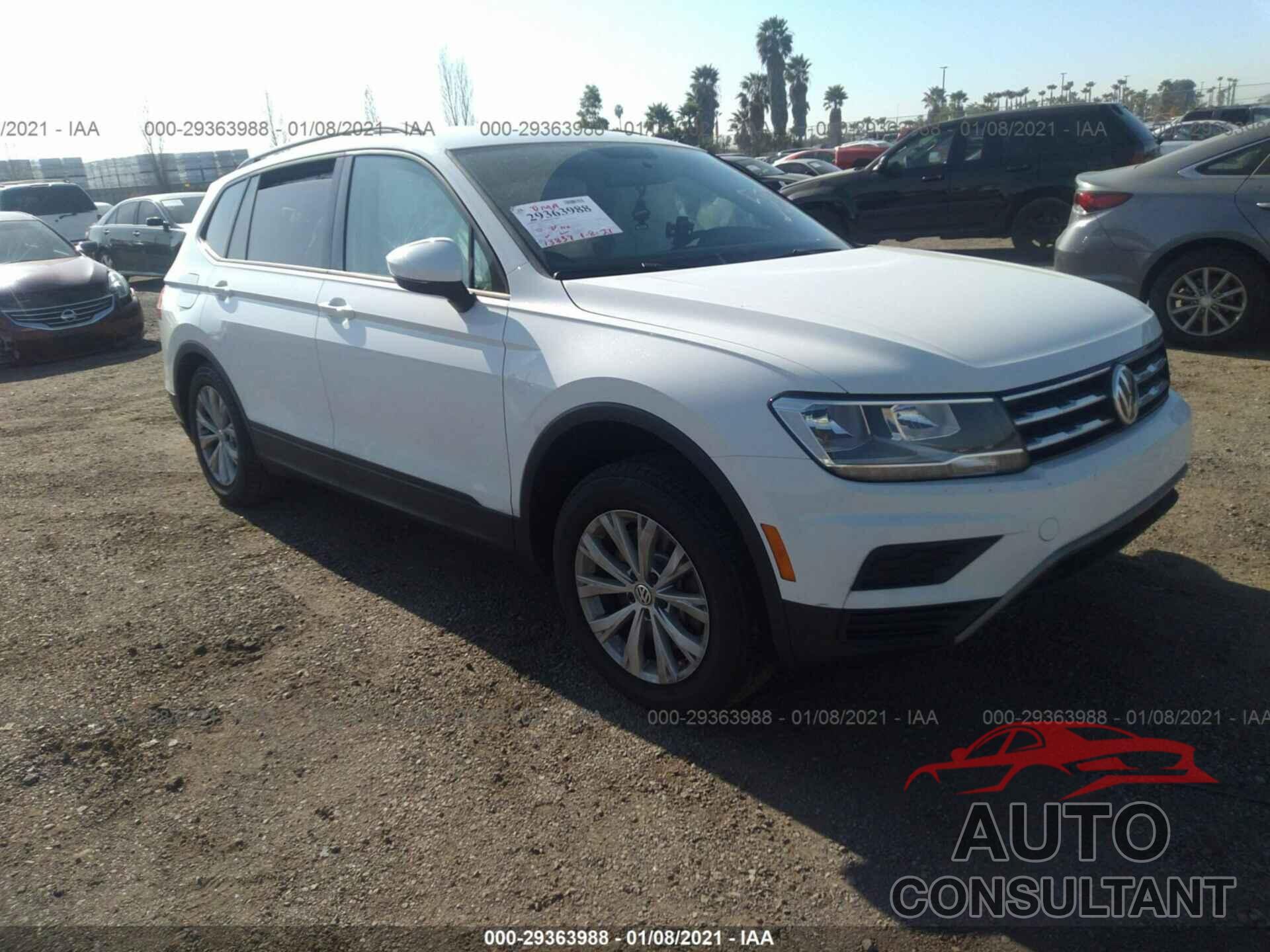 VOLKSWAGEN TIGUAN 2019 - 3VV1B7AXXKM175800