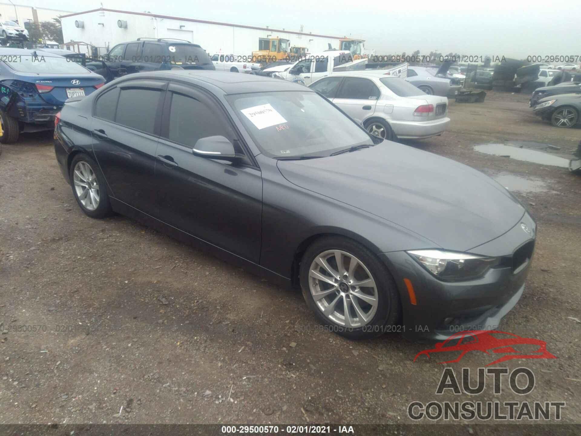 BMW 3 SERIES 2016 - WBA8E1G5XGNT34560
