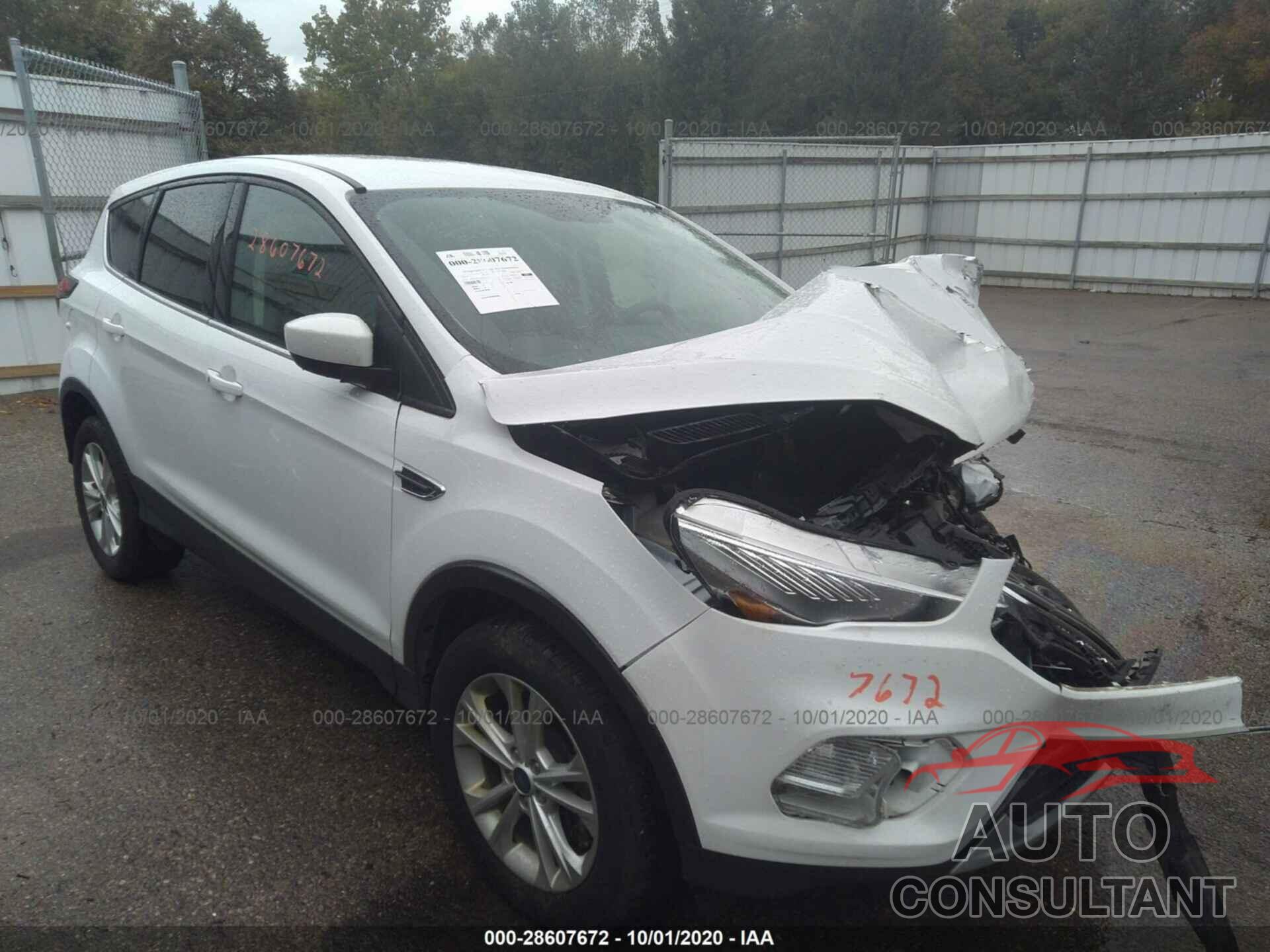 FORD ESCAPE 2019 - 1FMCU9GD0KUA52878