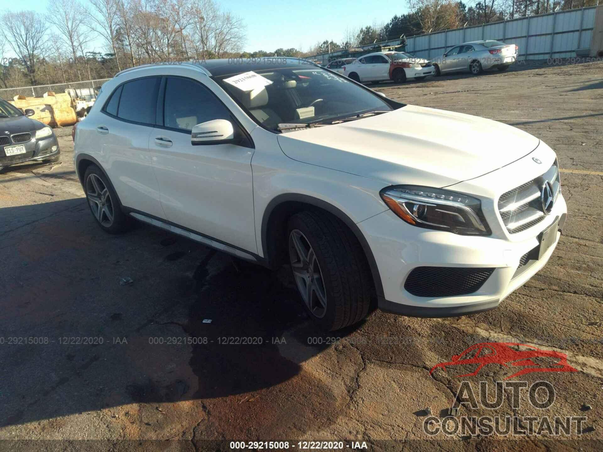 MERCEDES-BENZ GLA 2016 - WDCTG4EB0GJ214771