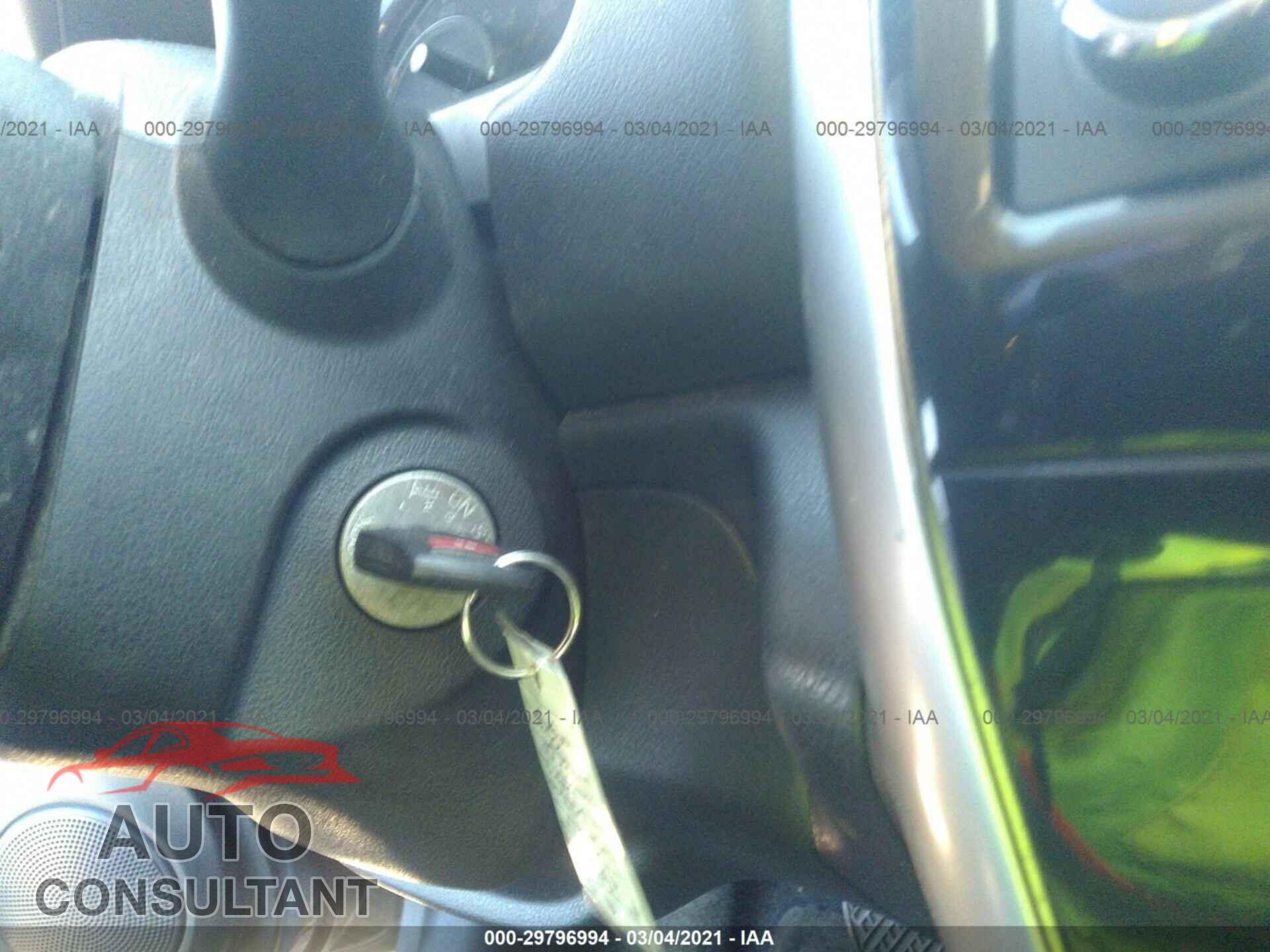 NISSAN VERSA NOTE 2017 - 3N1CE2CP3HL358486
