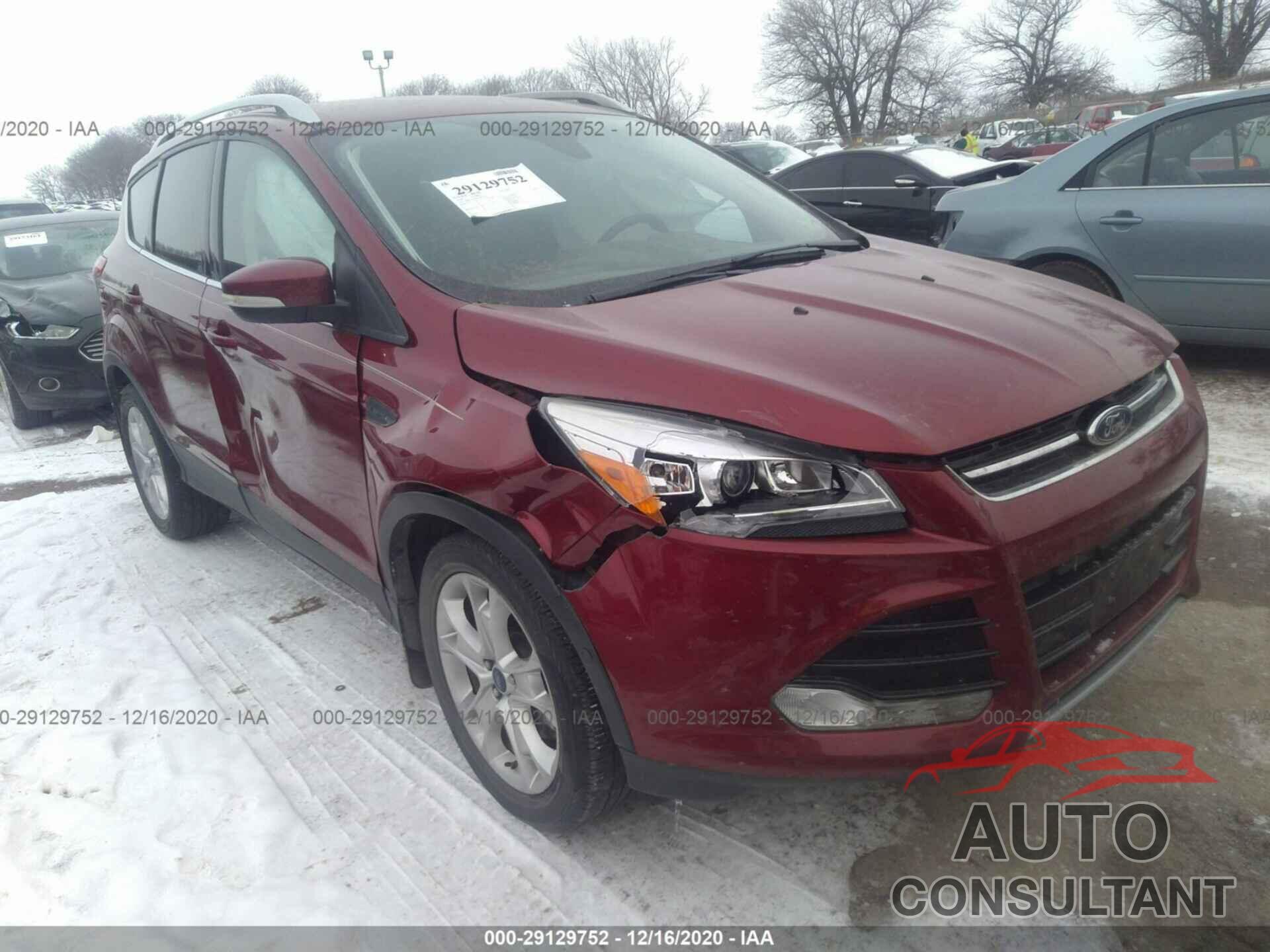FORD ESCAPE 2016 - 1FMCU0J9XGUB07358