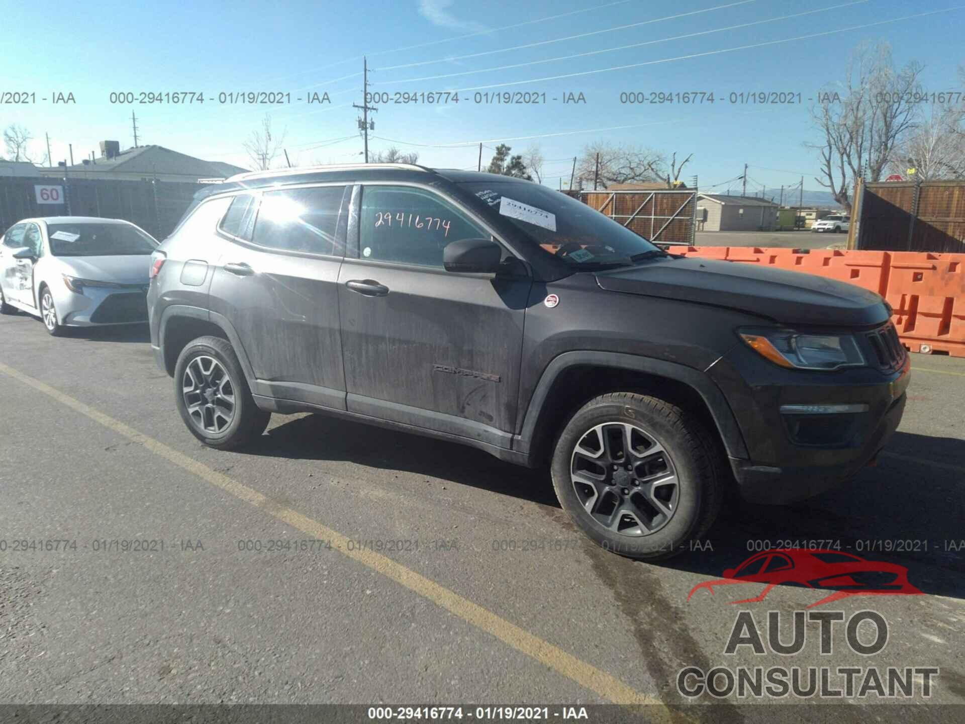 JEEP COMPASS 2019 - 3C4NJDDB6KT660443