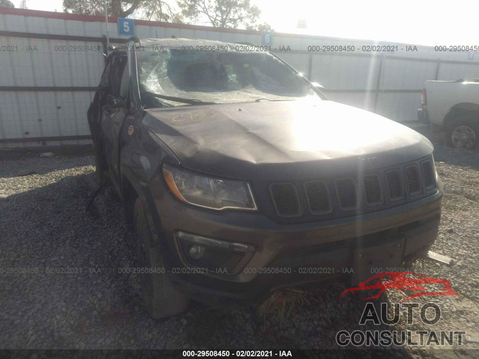 JEEP COMPASS 2019 - 3C4NJDDB2KT722338