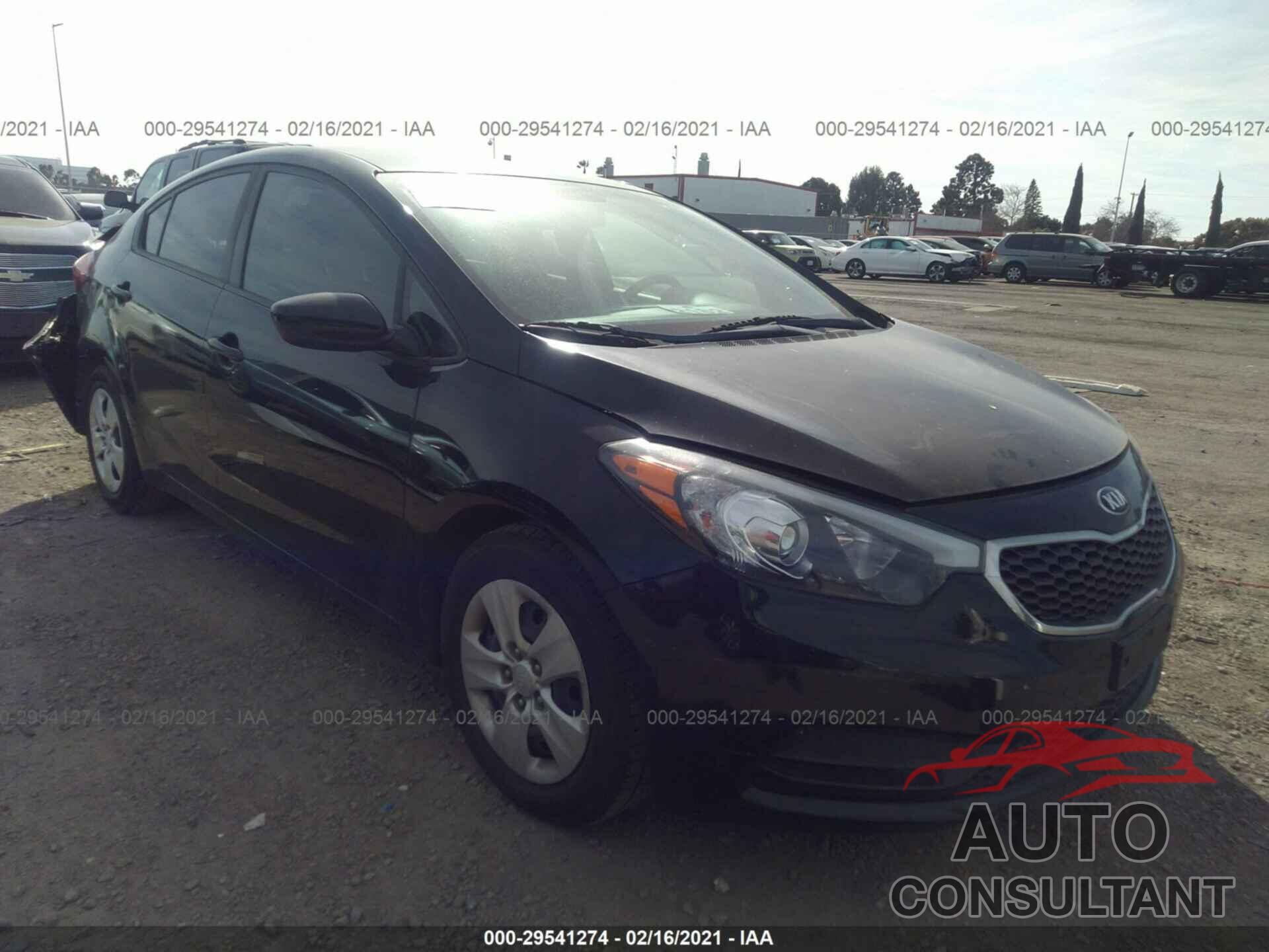 KIA FORTE 2016 - KNAFK4A60G5614281