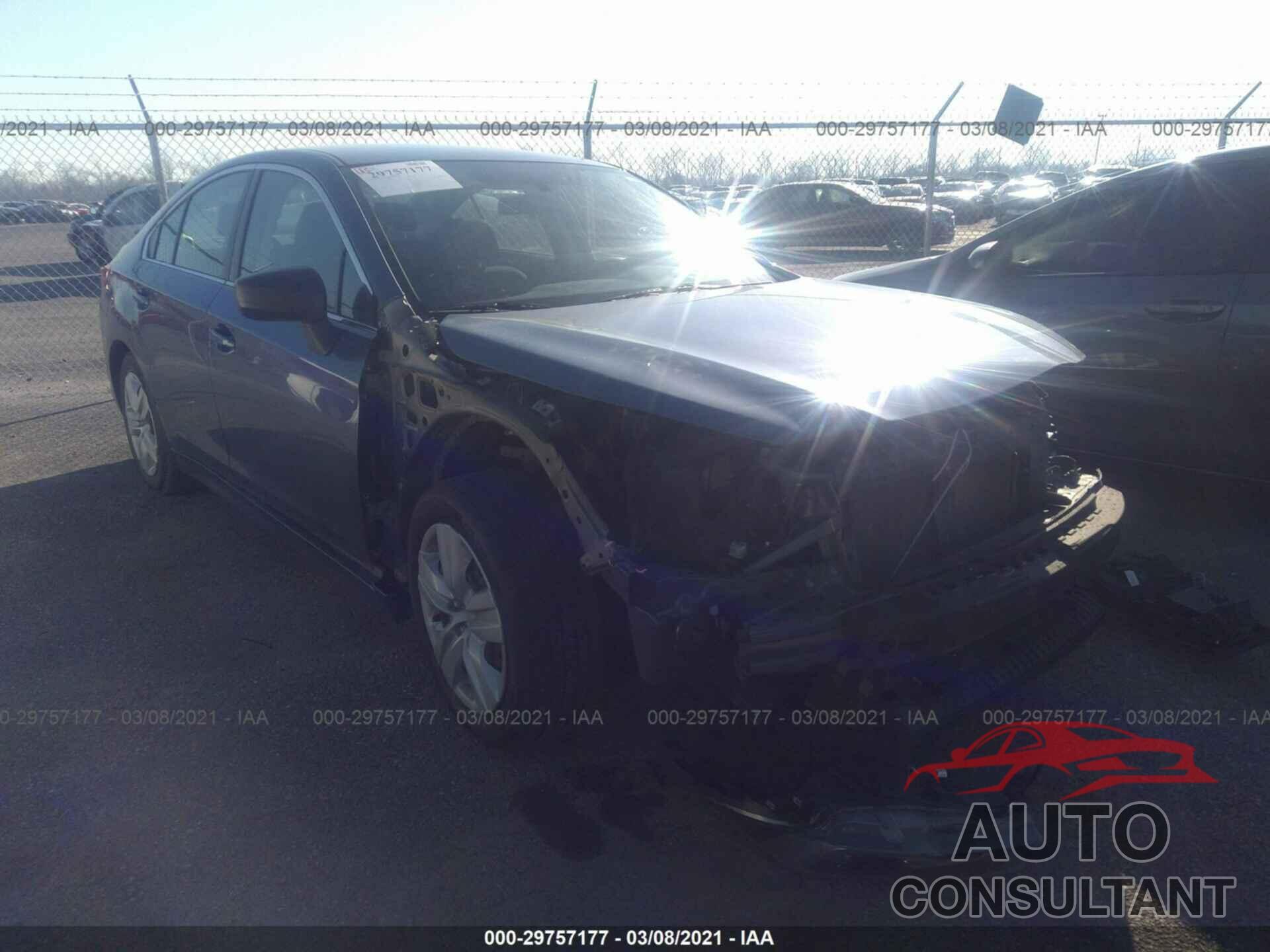 SUBARU LEGACY 2018 - 4S3BNAA61J3044429