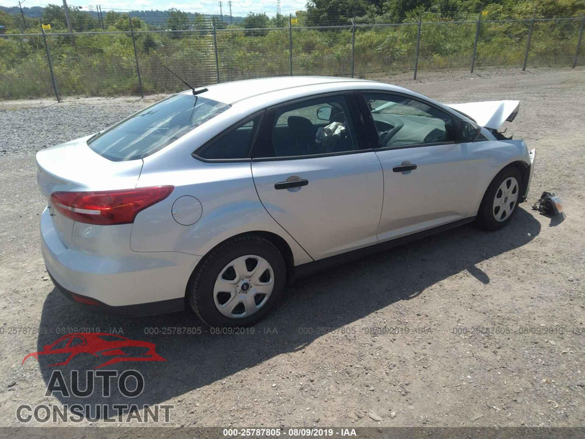 FORD FOCUS 2017 - 1FADP3E26HL302580