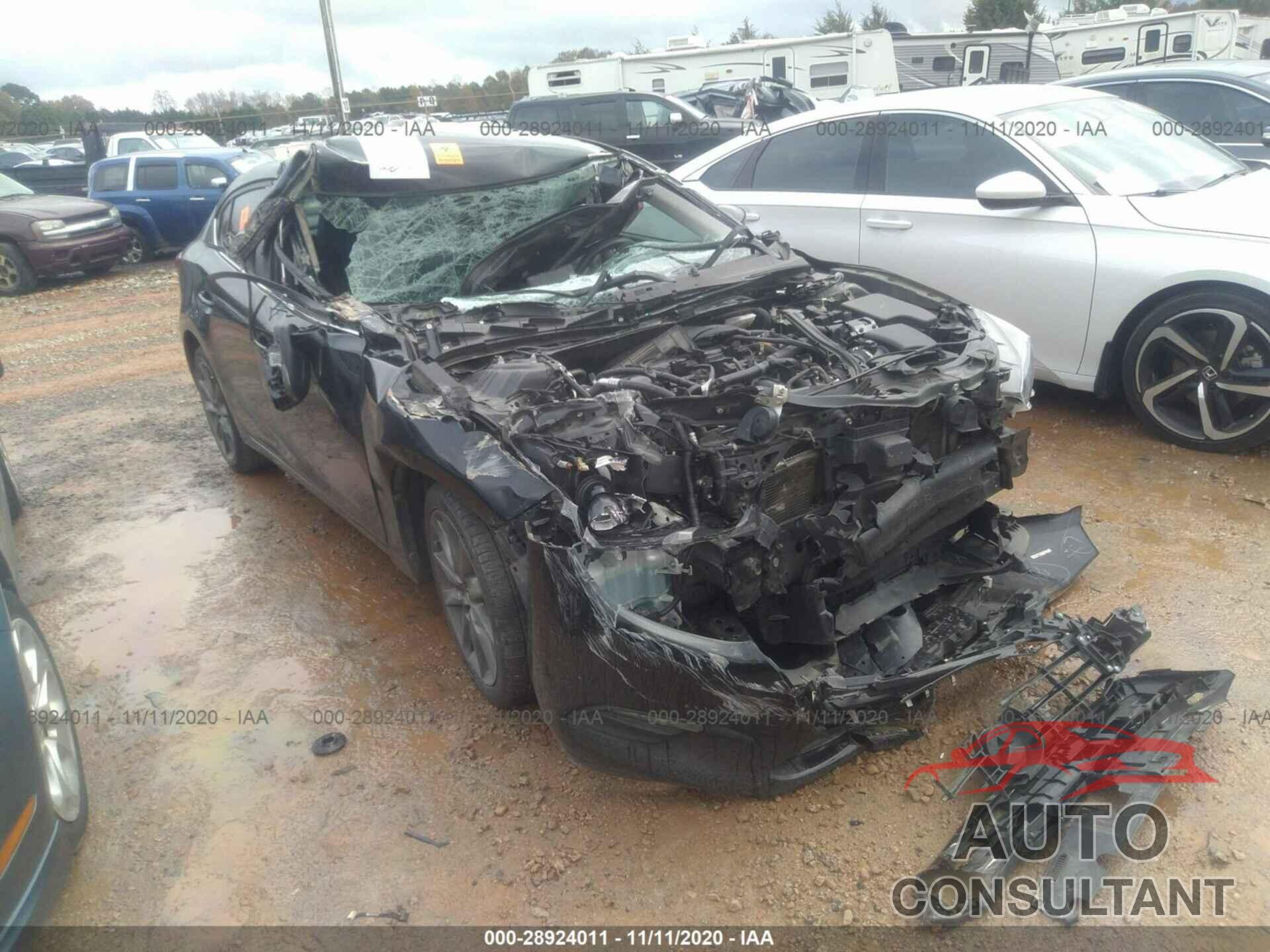 MAZDA MAZDA3 4-DOOR 2018 - 3MZBN1V32JM235062