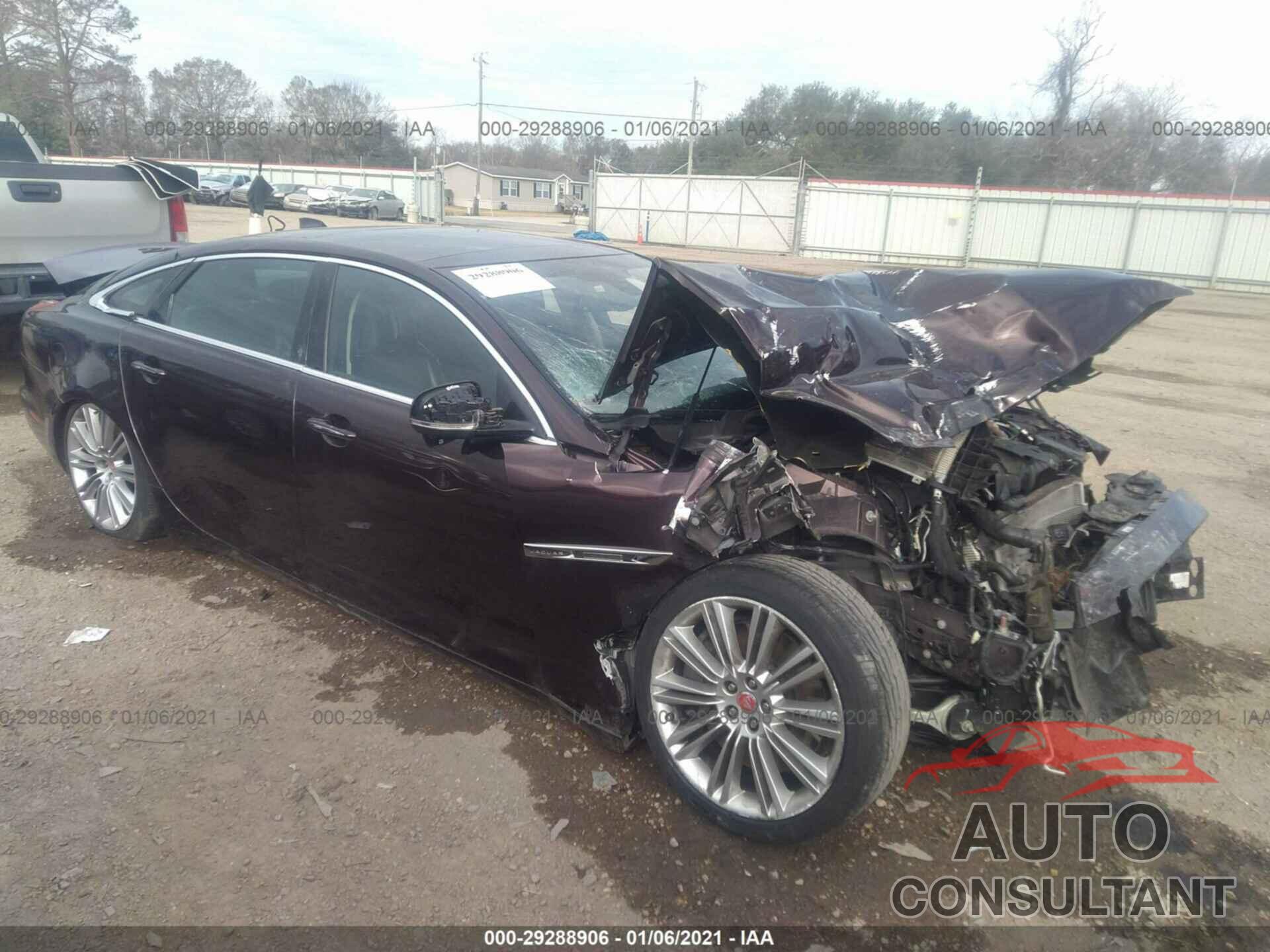 JAGUAR XJ 2017 - SAJWA2GE9HMW12112