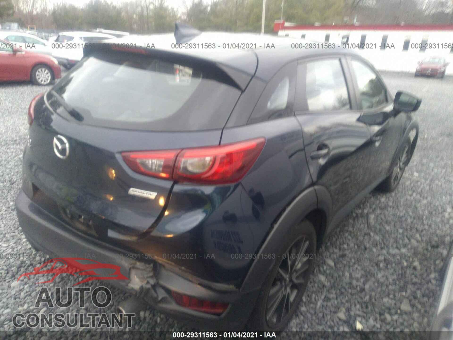 MAZDA CX-3 2017 - JM1DKFC75H0141018