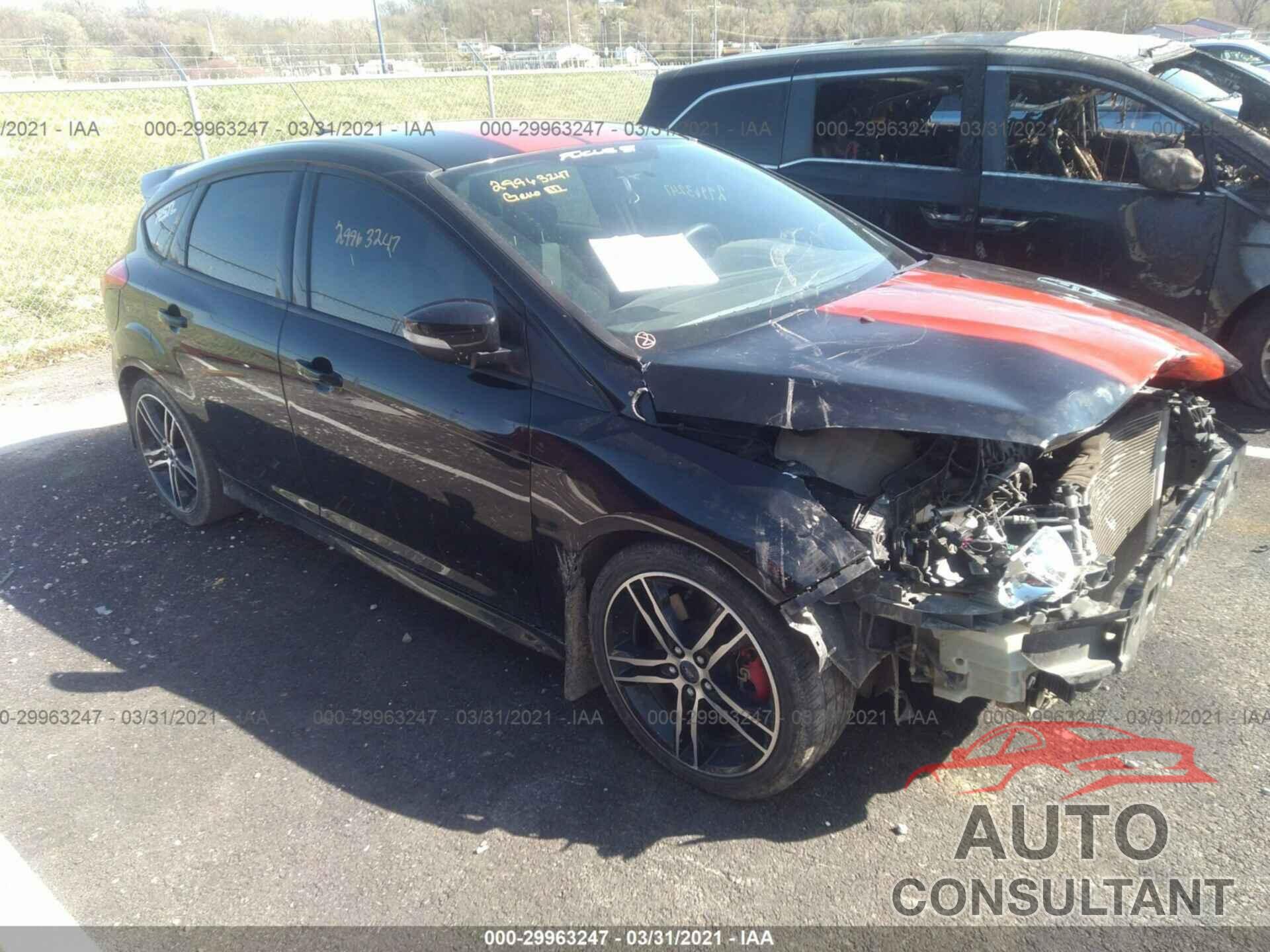 FORD FOCUS 2016 - 1FADP3L90GL220858
