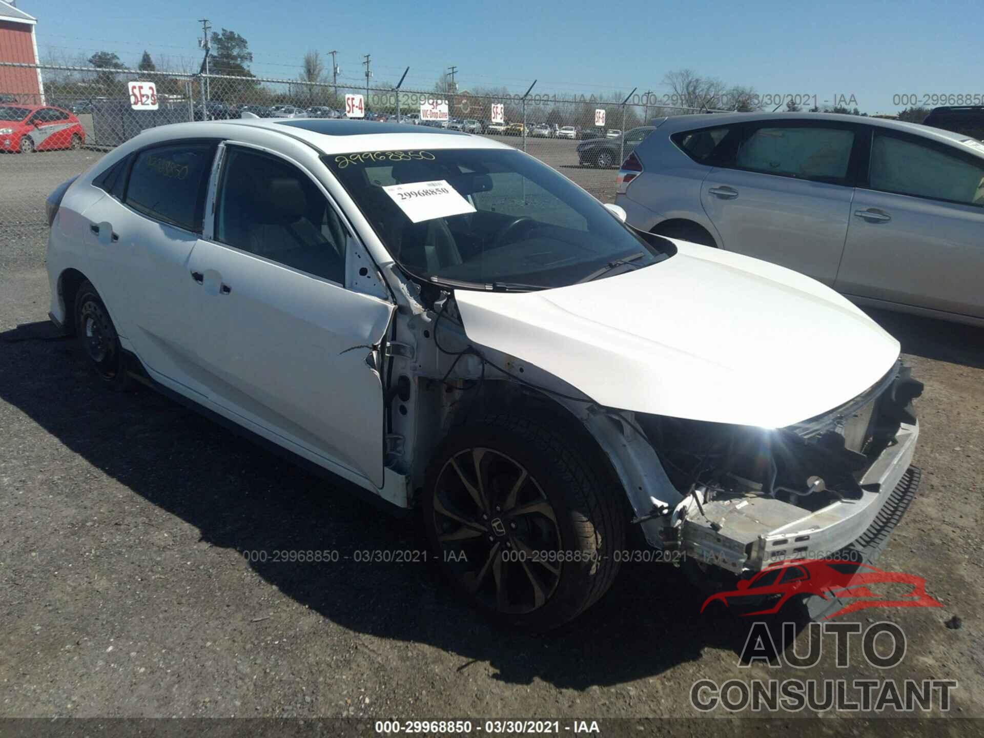 HONDA CIVIC HATCHBACK 2017 - SHHFK7H90HU221321