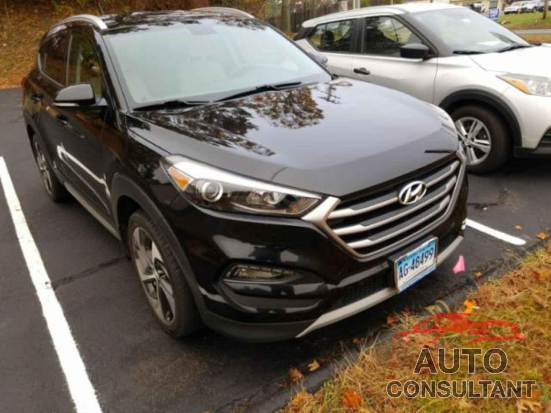HYUNDAI TUCSON 2017 - KM8J3CA27HU329520