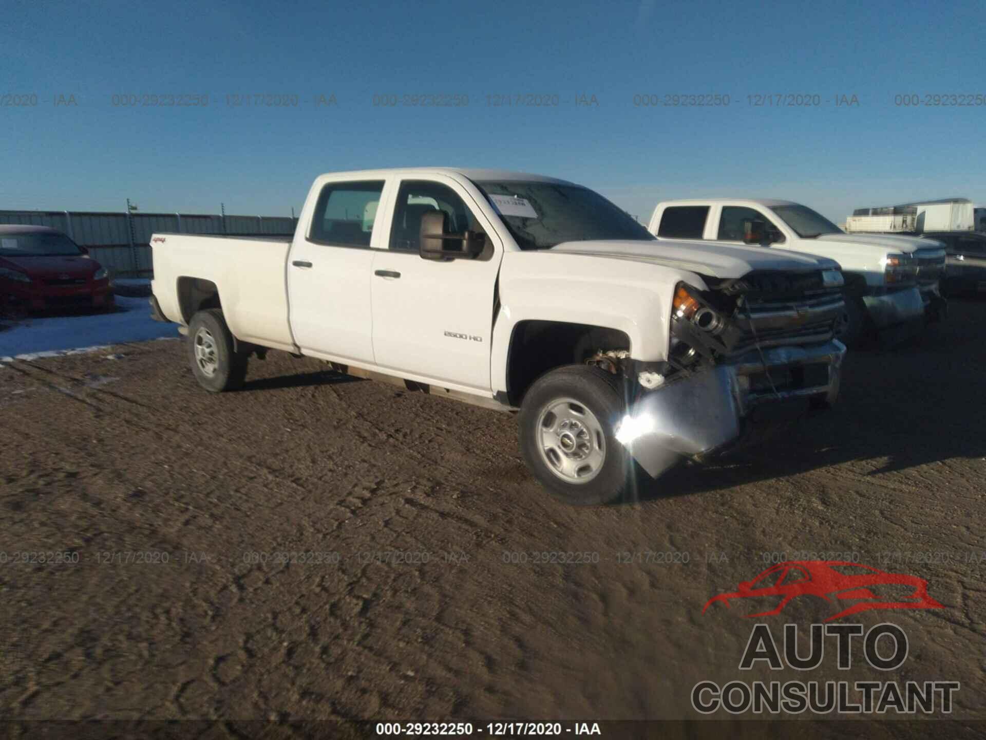 CHEVROLET SILVERADO 2500HD 2018 - 1GC1CUEG7JF251895