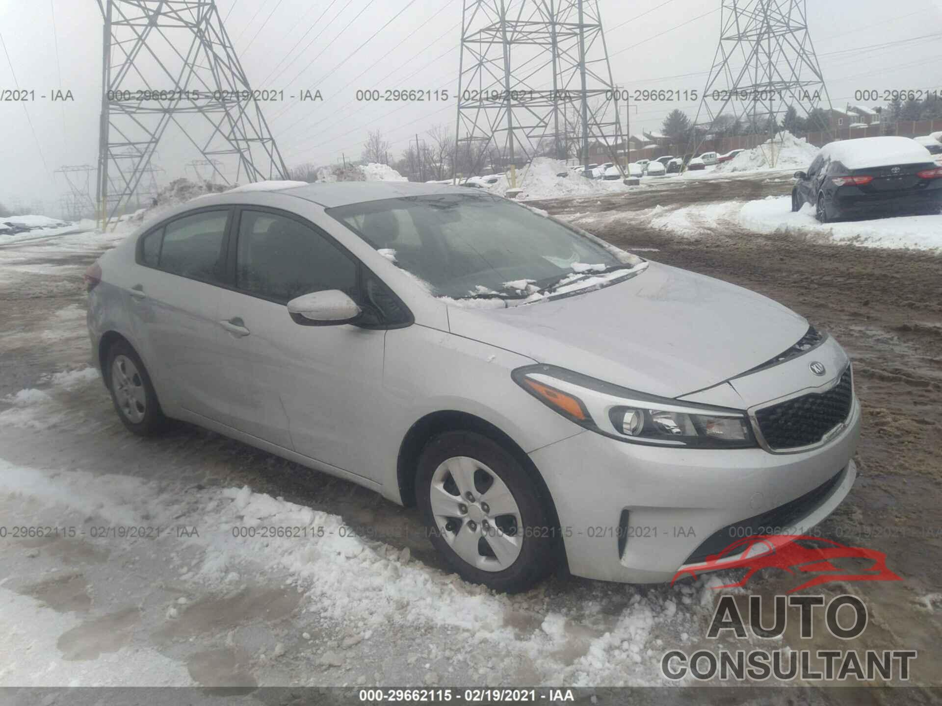 KIA FORTE 2018 - 3KPFK4A72JE226847