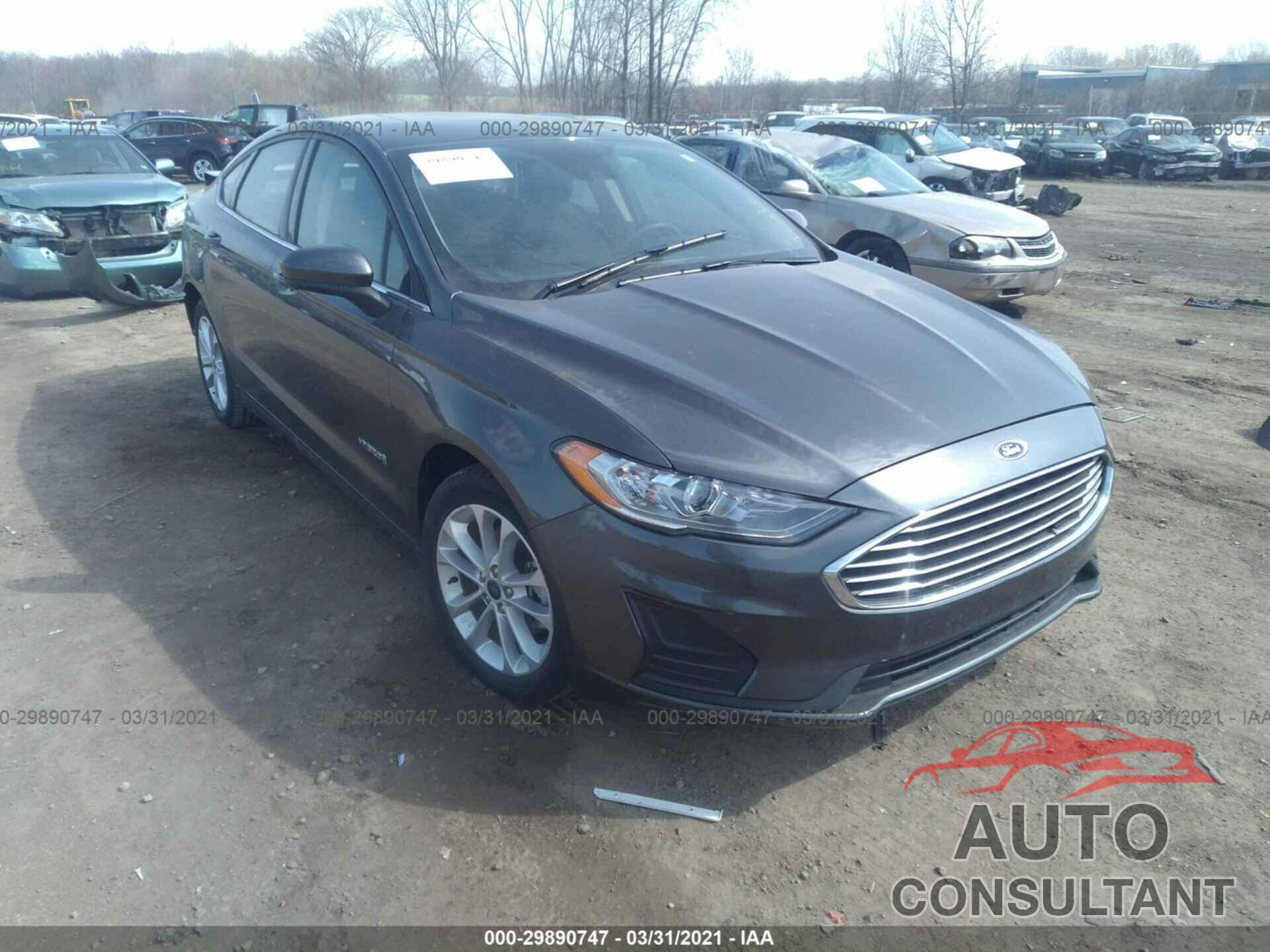 FORD FUSION HYBRID 2019 - 3FA6P0LU6KR197785