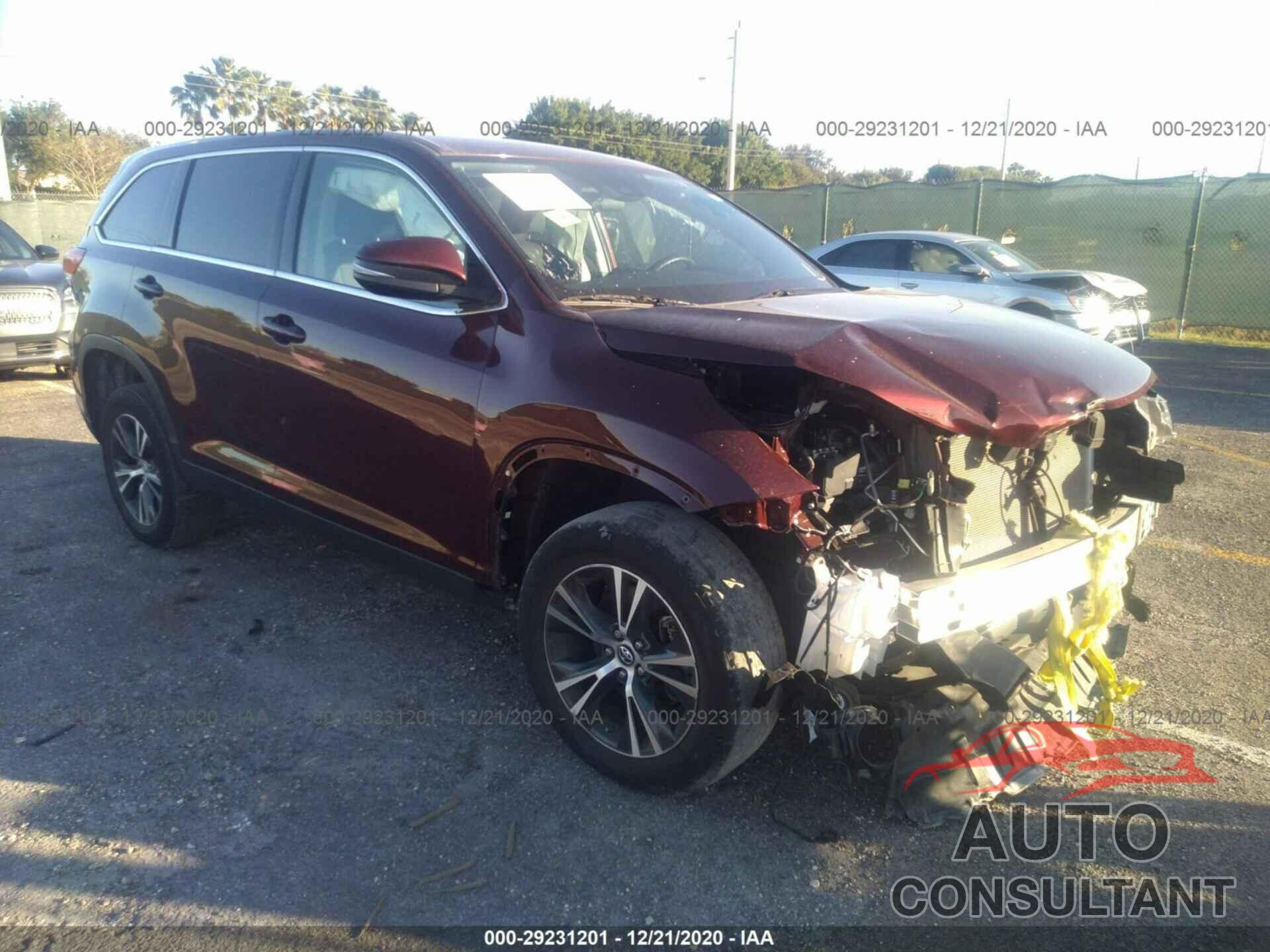 TOYOTA HIGHLANDER 2019 - 5TDZARFH9KS056900