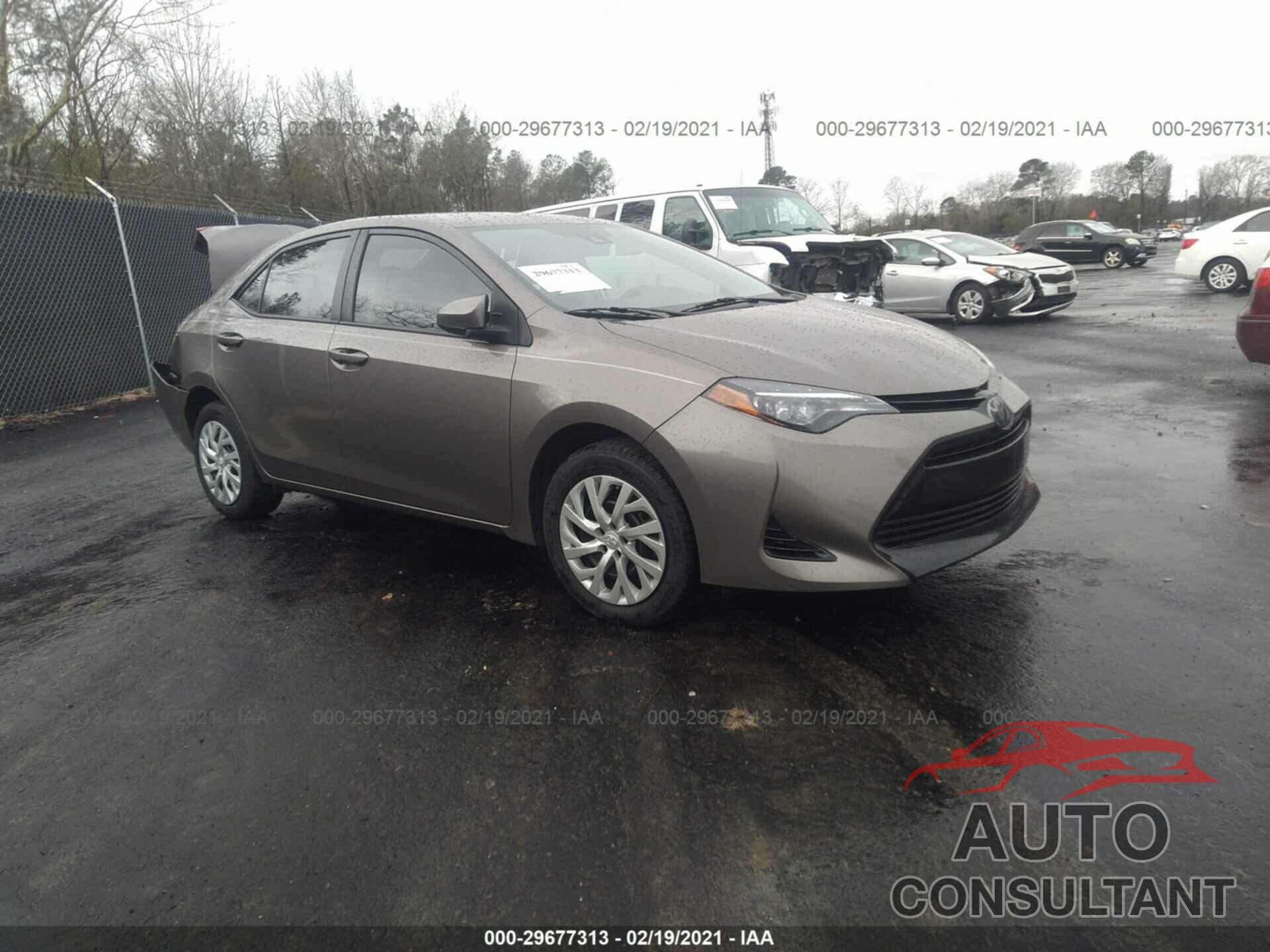 TOYOTA COROLLA 2018 - 5YFBURHE3JP767446