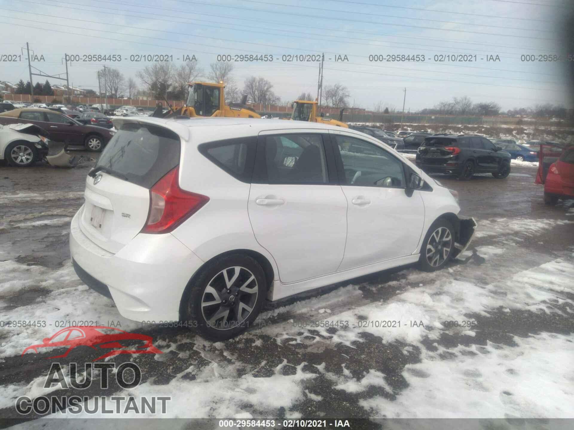 NISSAN VERSA NOTE 2017 - 3N1CE2CP3HL357421