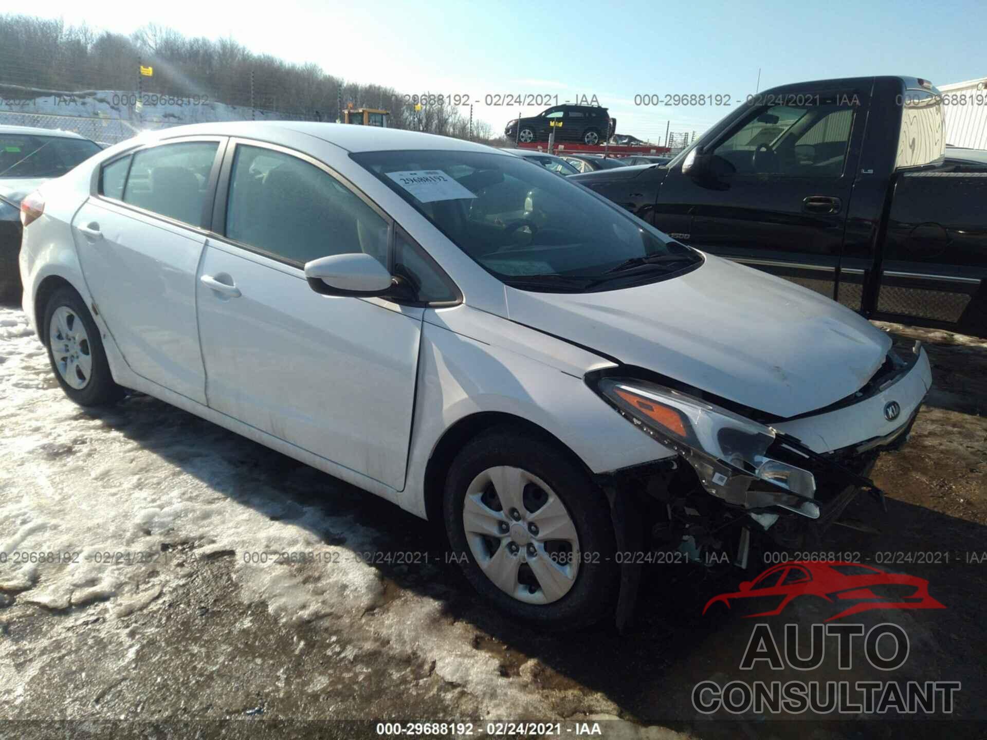 KIA FORTE 2017 - 3KPFL4A77HE102273