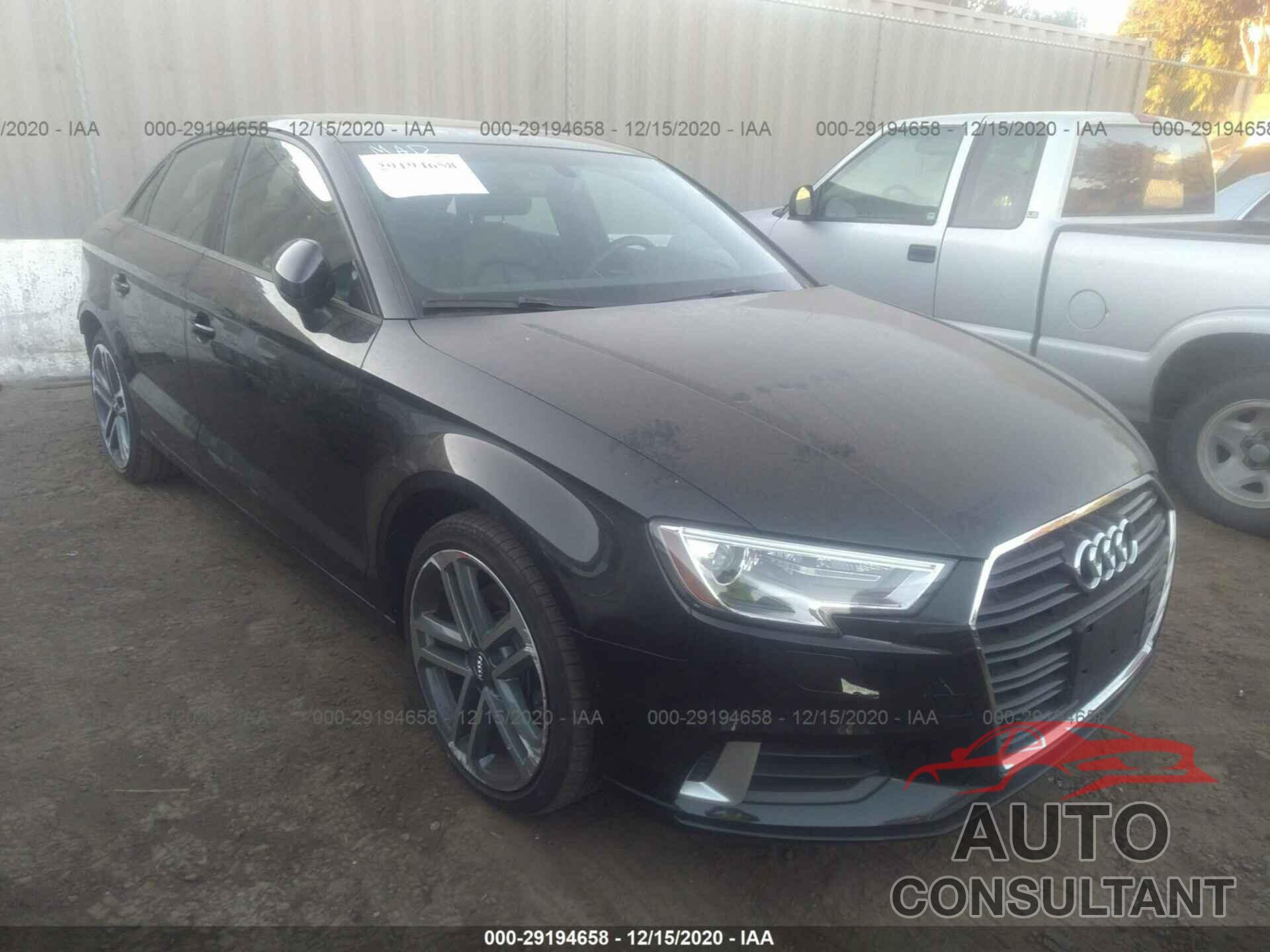 AUDI A3 SEDAN 2018 - WAUAUGFFXJ1093468