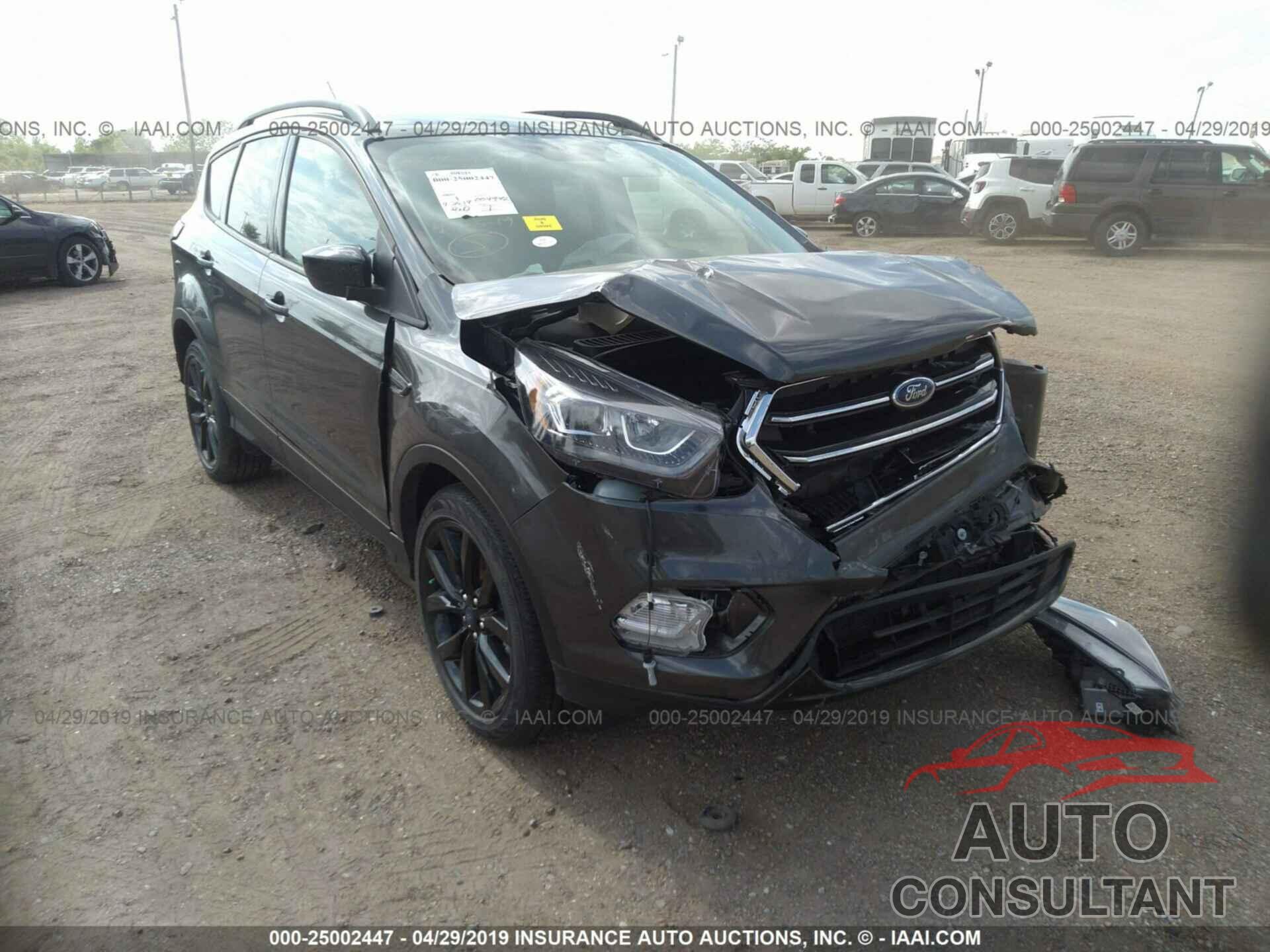 FORD ESCAPE 2018 - 1FMCU0GD6JUB47665