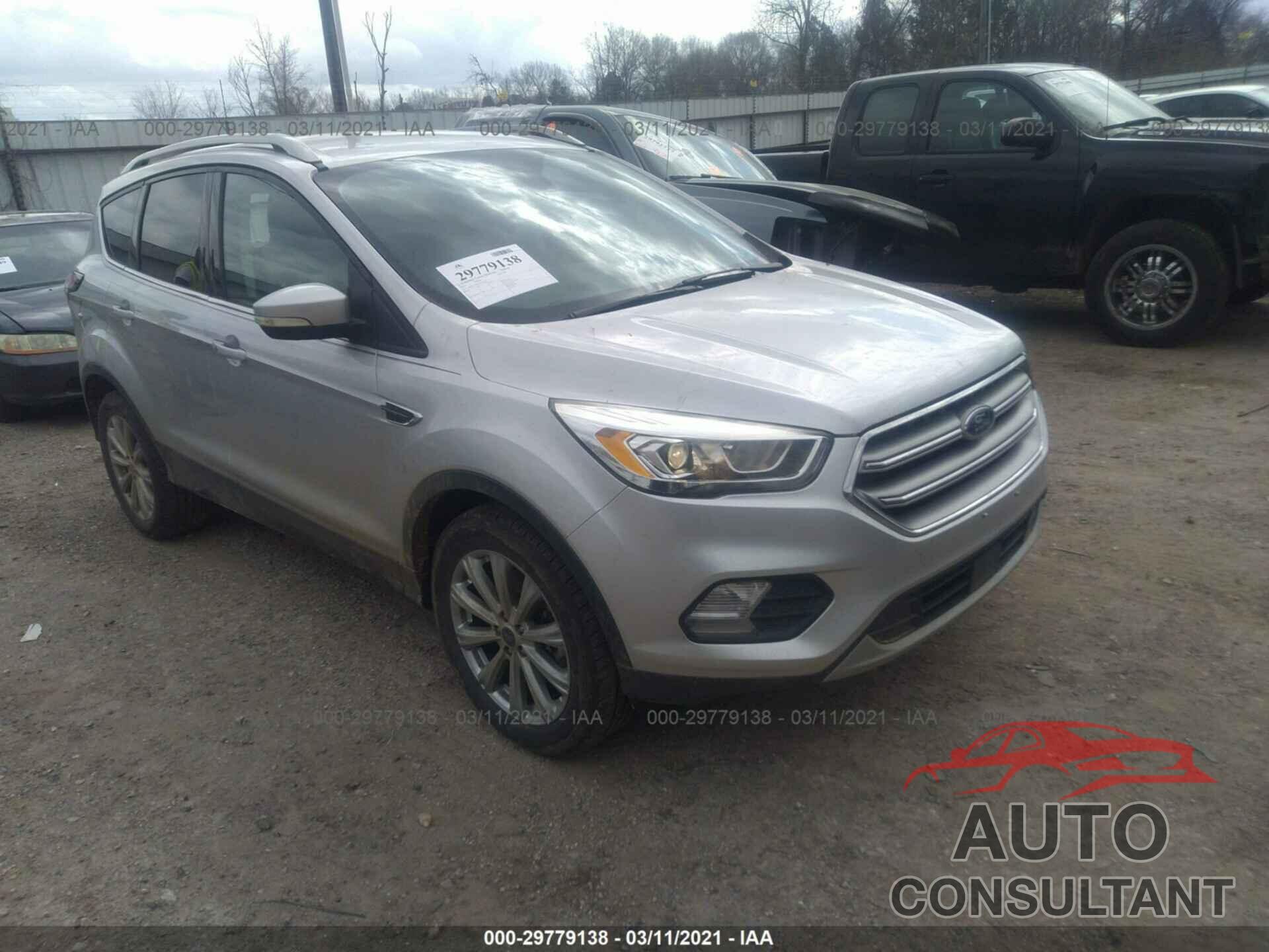 FORD ESCAPE 2017 - 1FMCU9JD0HUC03946