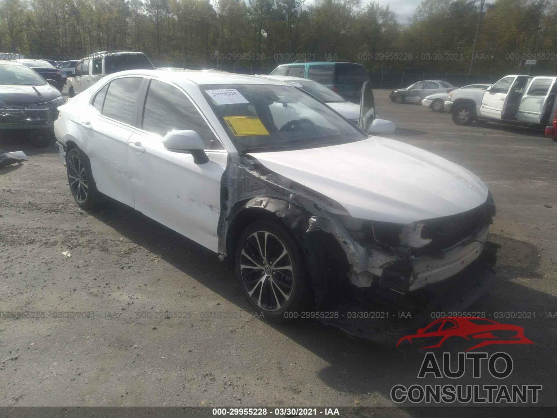 TOYOTA CAMRY 2018 - JTNB11HK7J3051248