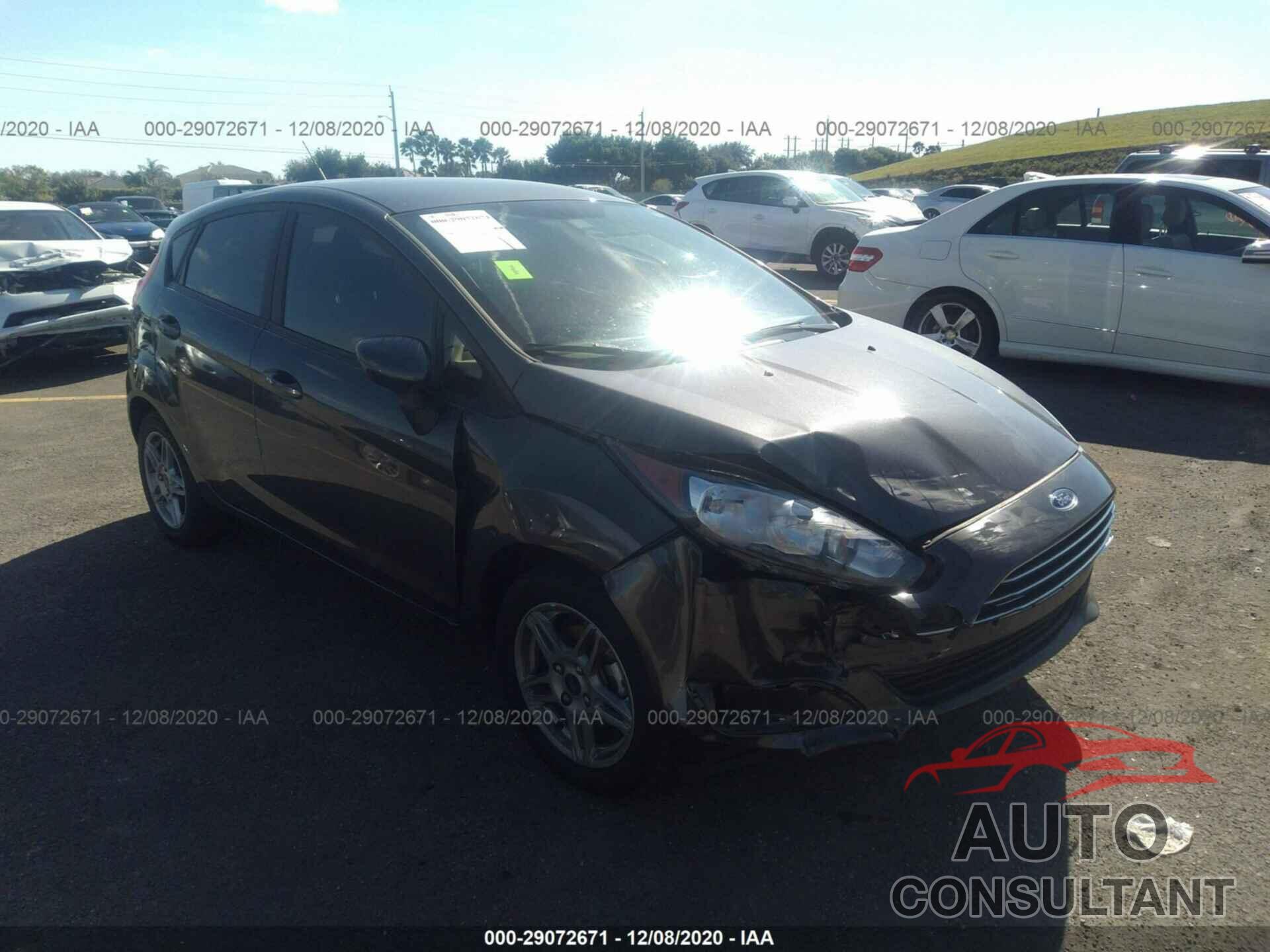 FORD FIESTA 2018 - 3FADP4EJ2JM139363