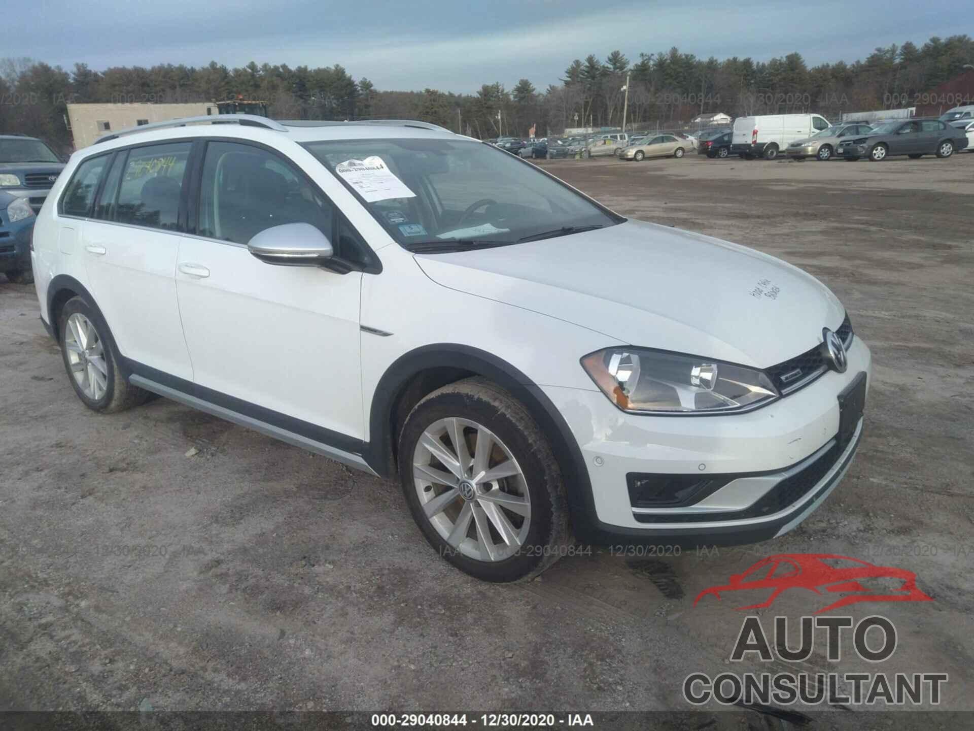 VOLKSWAGEN GOLF ALLTRACK 2017 - 3VWH17AUXHM528225