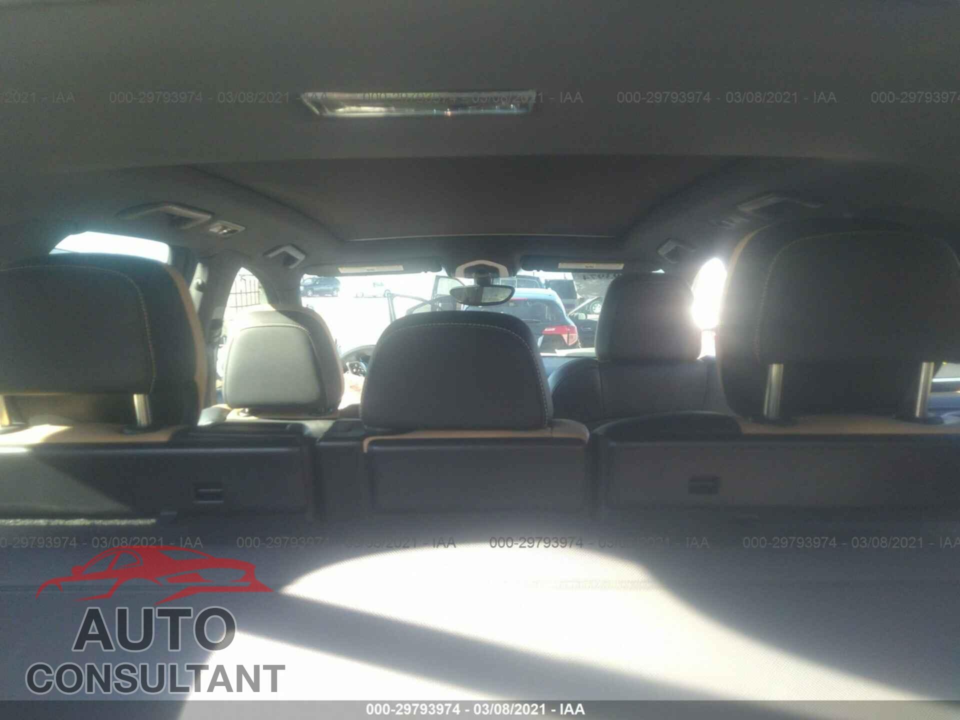 PORSCHE CAYENNE 2016 - WP1AA2A20GKA37480